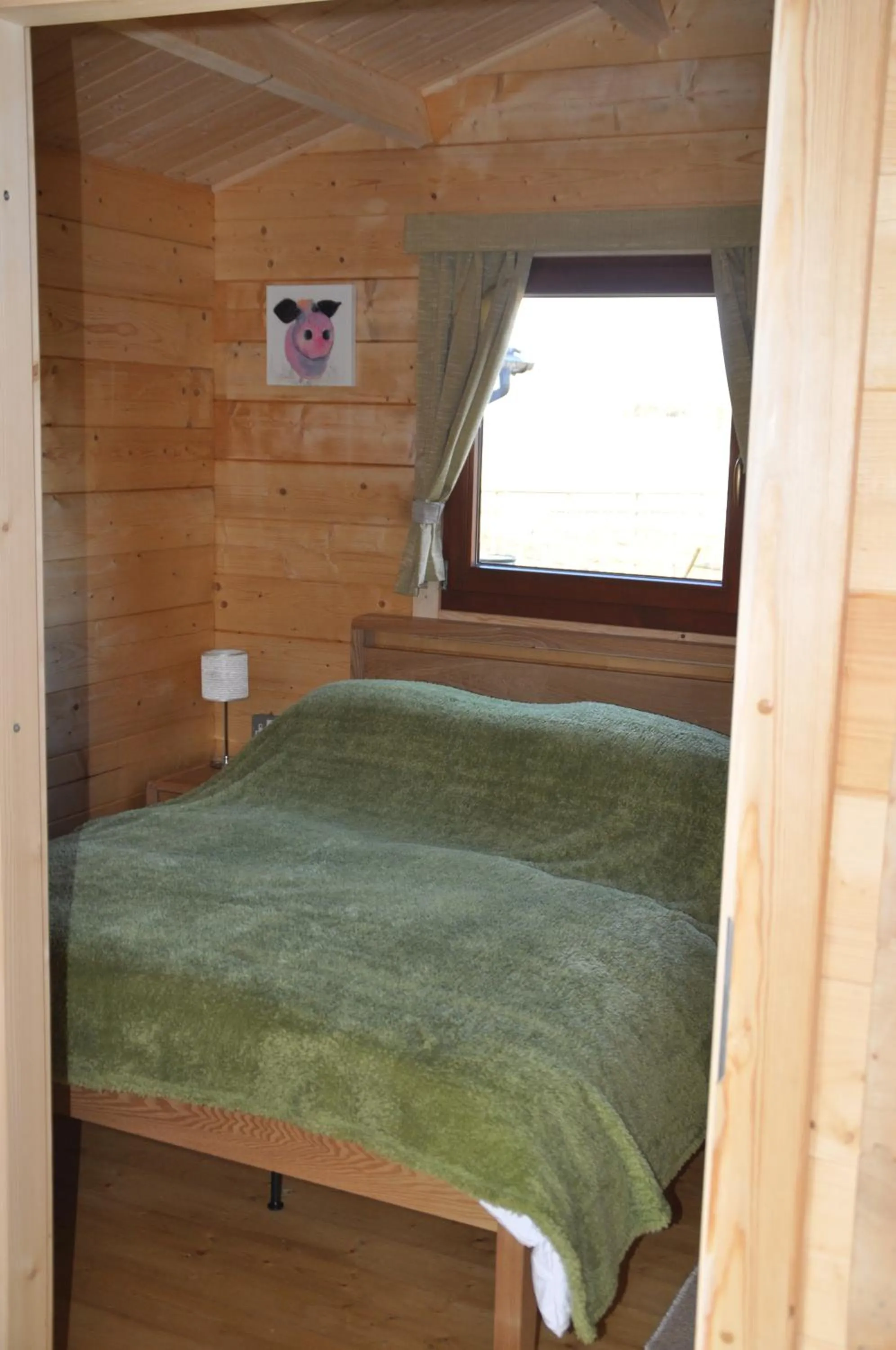 Bed in Northwick Farm Lodges