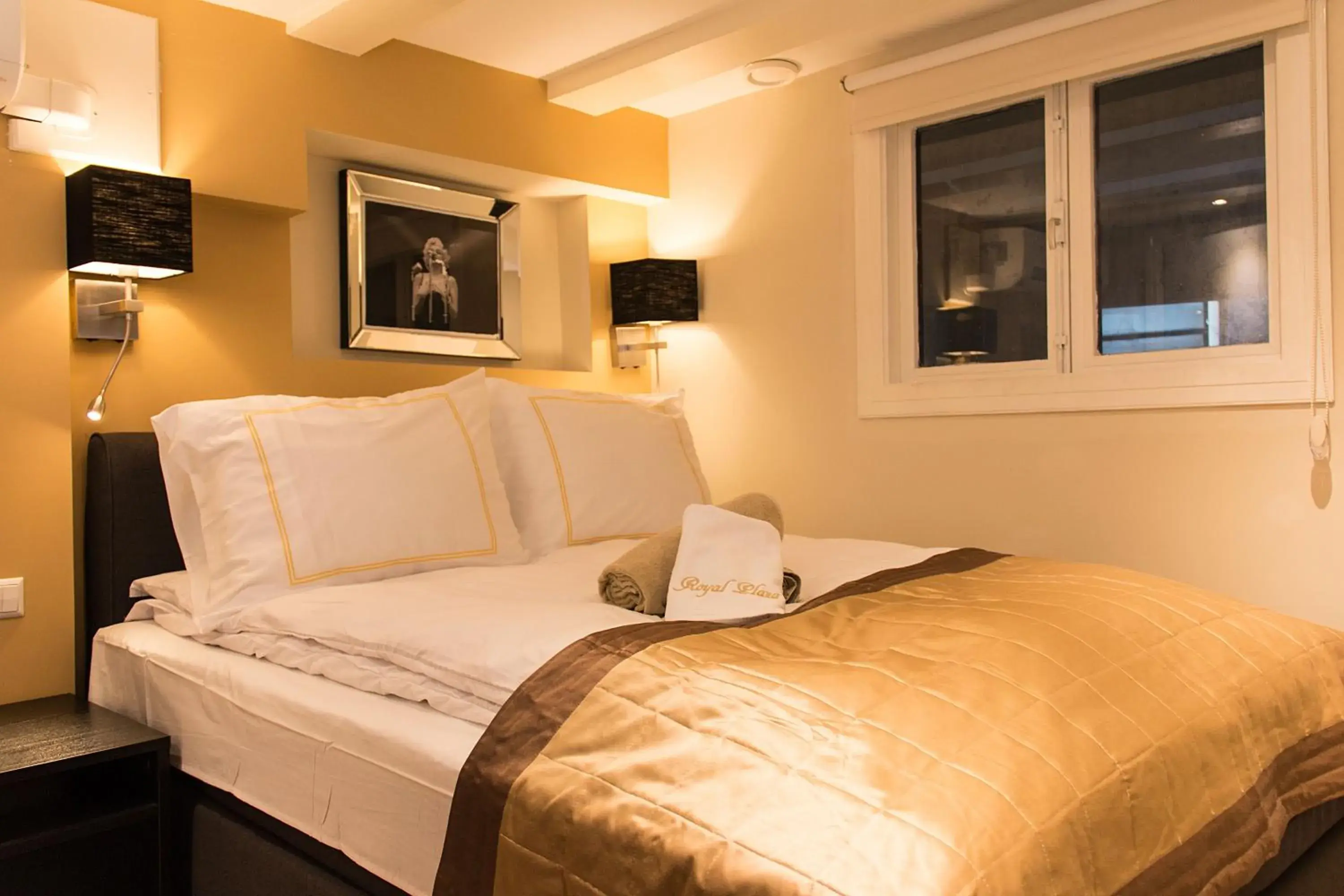Double Room in Royal Plaza Hotel Amsterdam Double Room in Royal Plaza Hotel Amsterdam