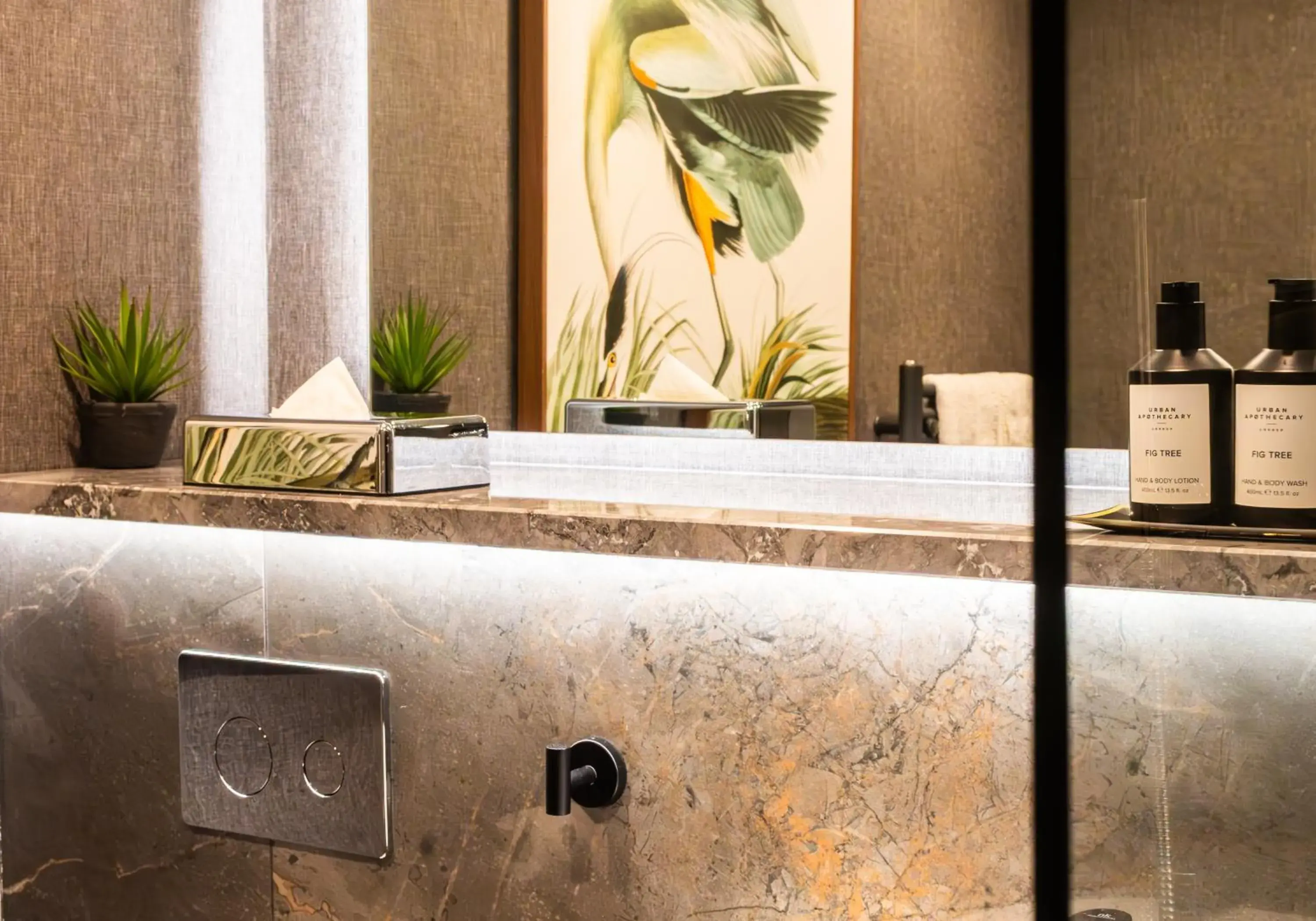 Bathroom in Killarney Randles Hotel Bathroom in Killarney Randles Hotel