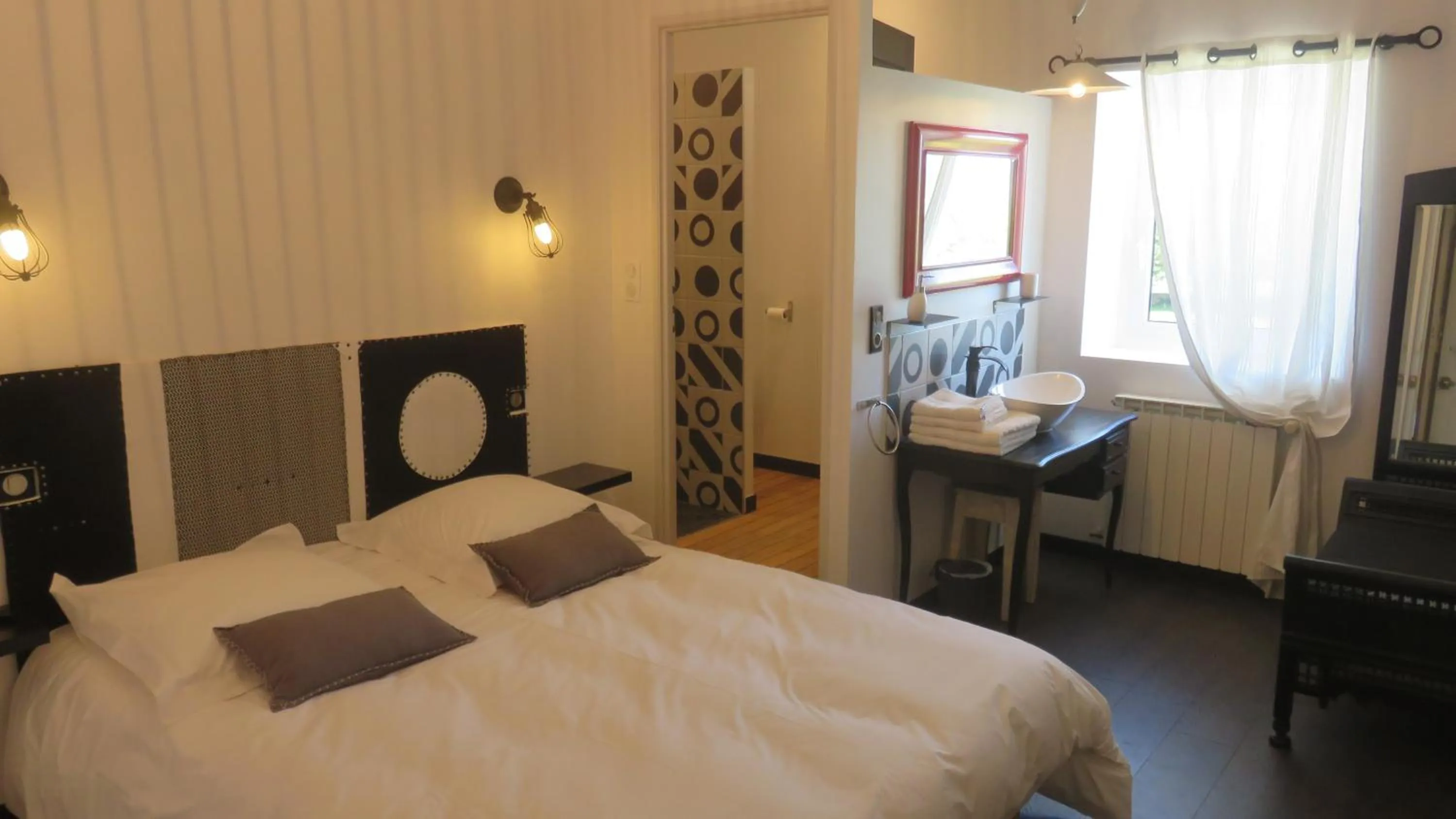 Bed in A la belle histoire