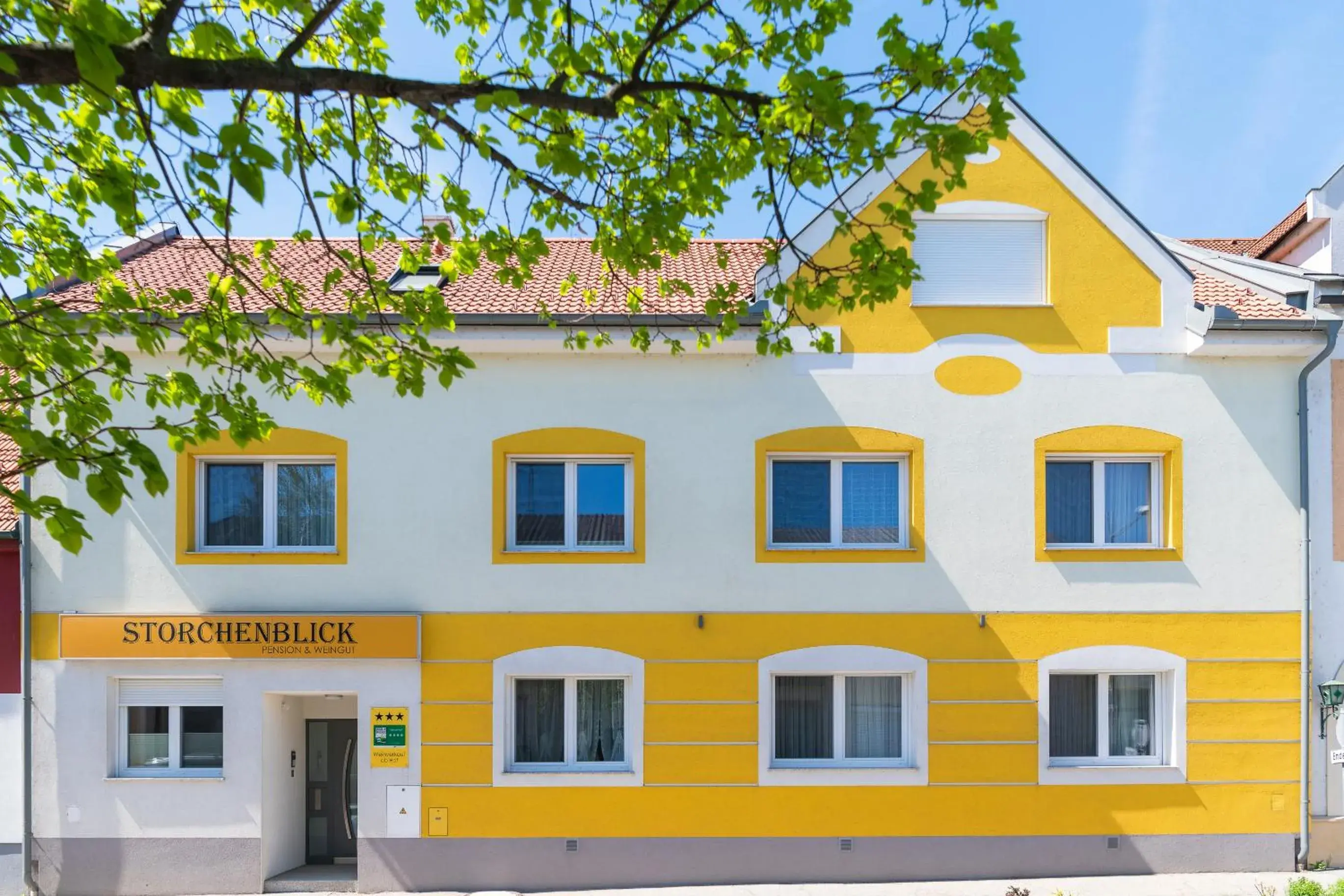 Pension & Weingut Storchenblick Pension & Weingut Storchenblick