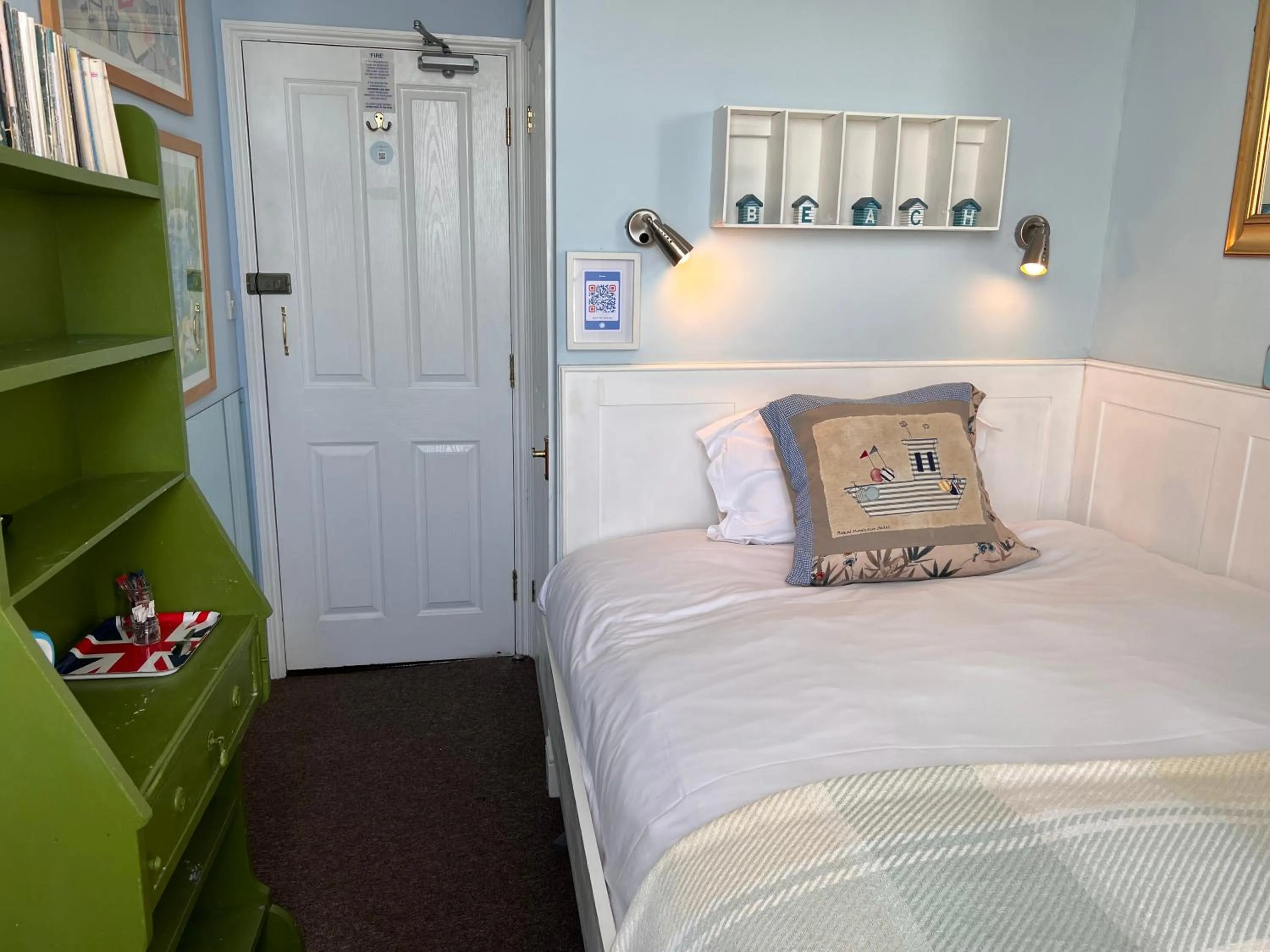 Bedroom, Bed in The Royal Harbour Hotel