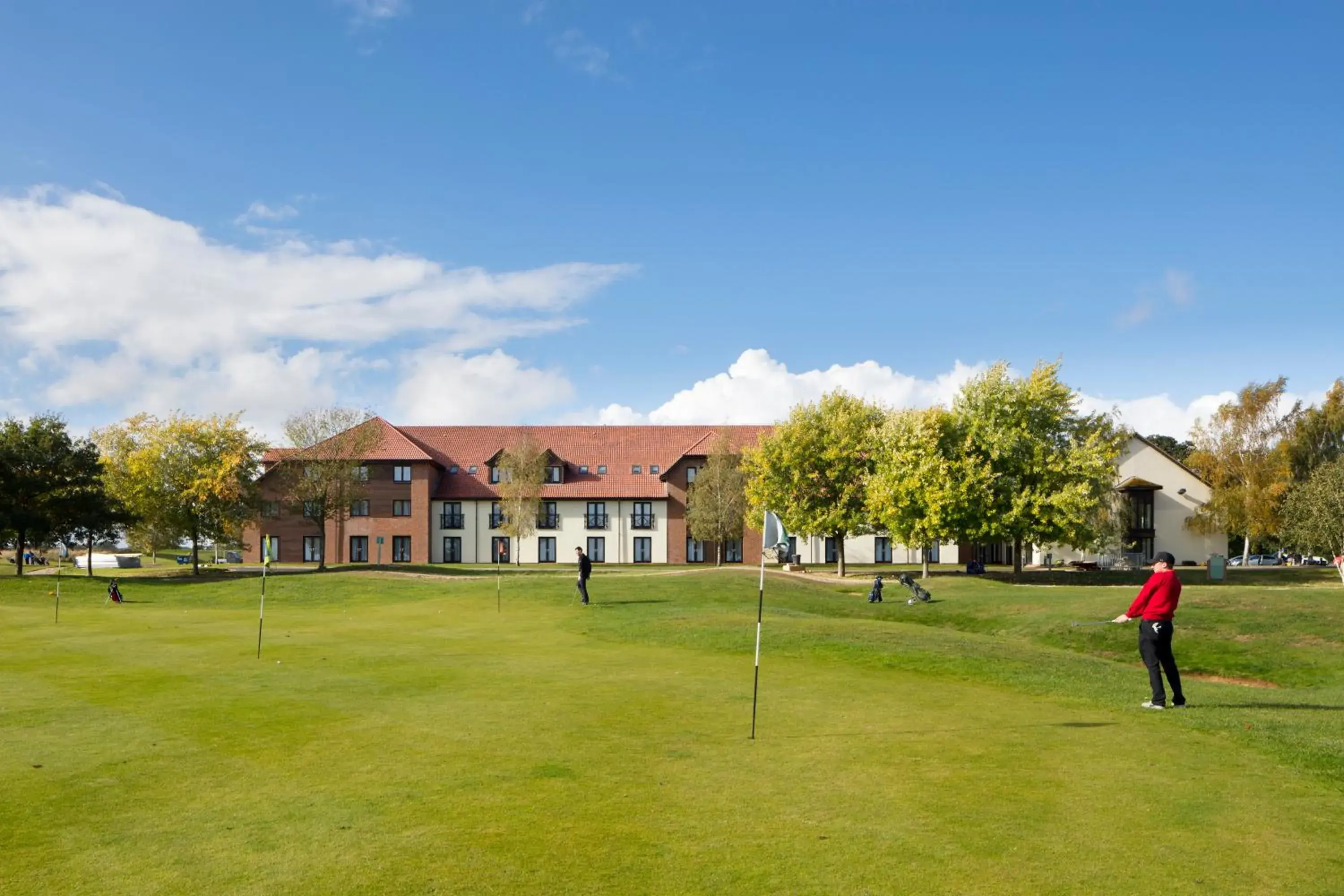 Property building in De Vere Wokefield Estate Property building in De Vere Wokefield Estate