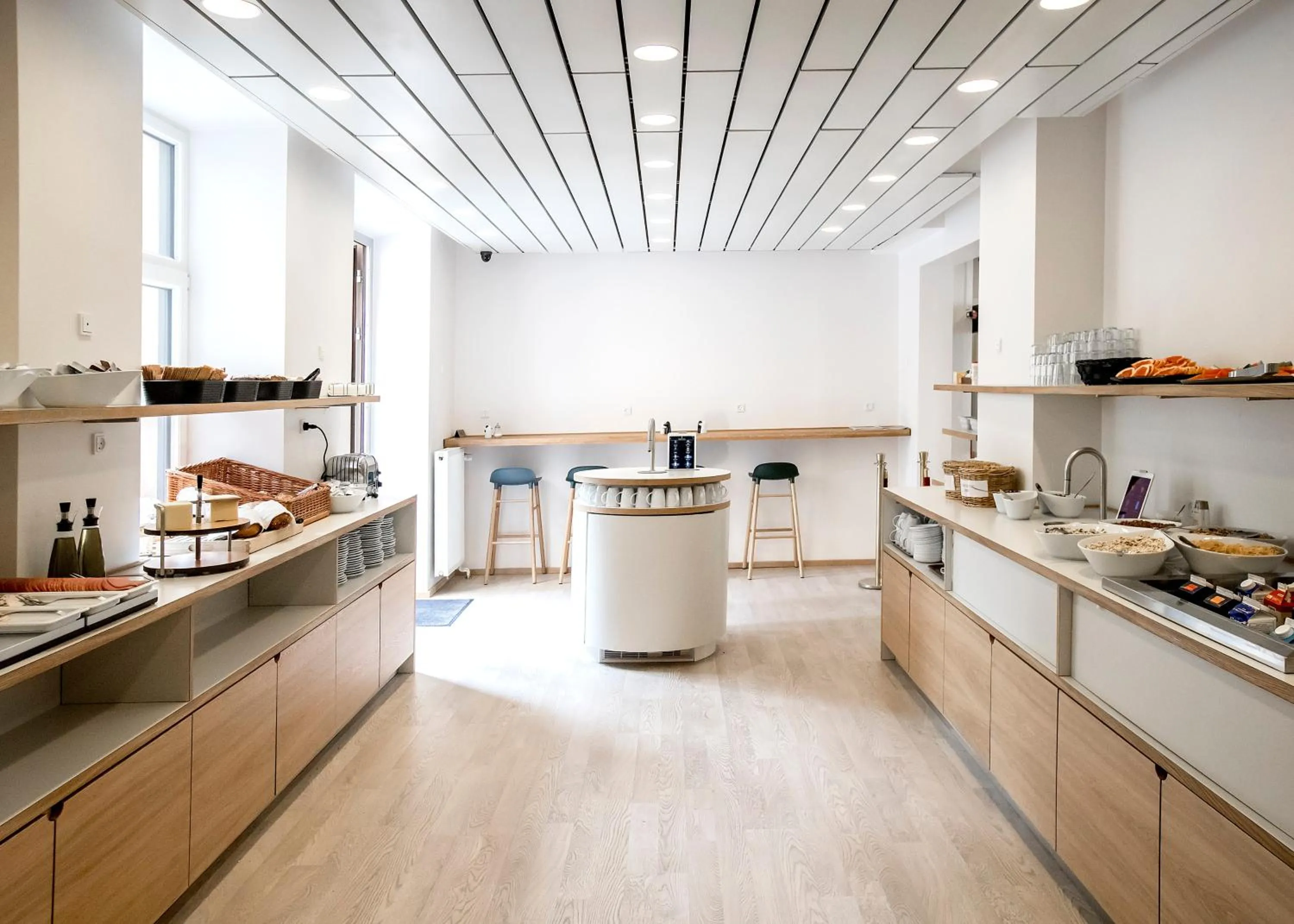 Restaurant/places to eat in Go Hotel Ansgar