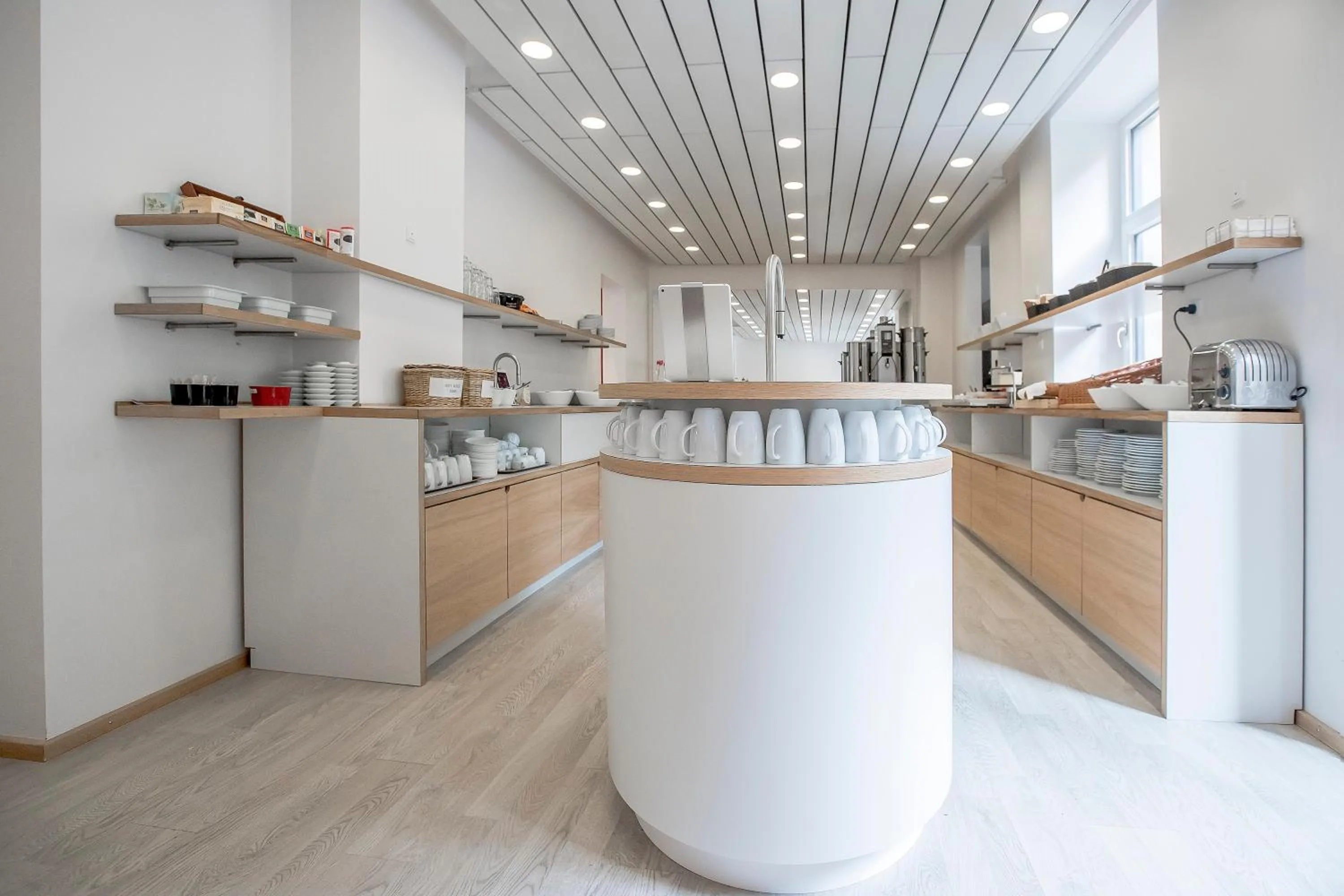 Restaurant/places to eat in Go Hotel Ansgar