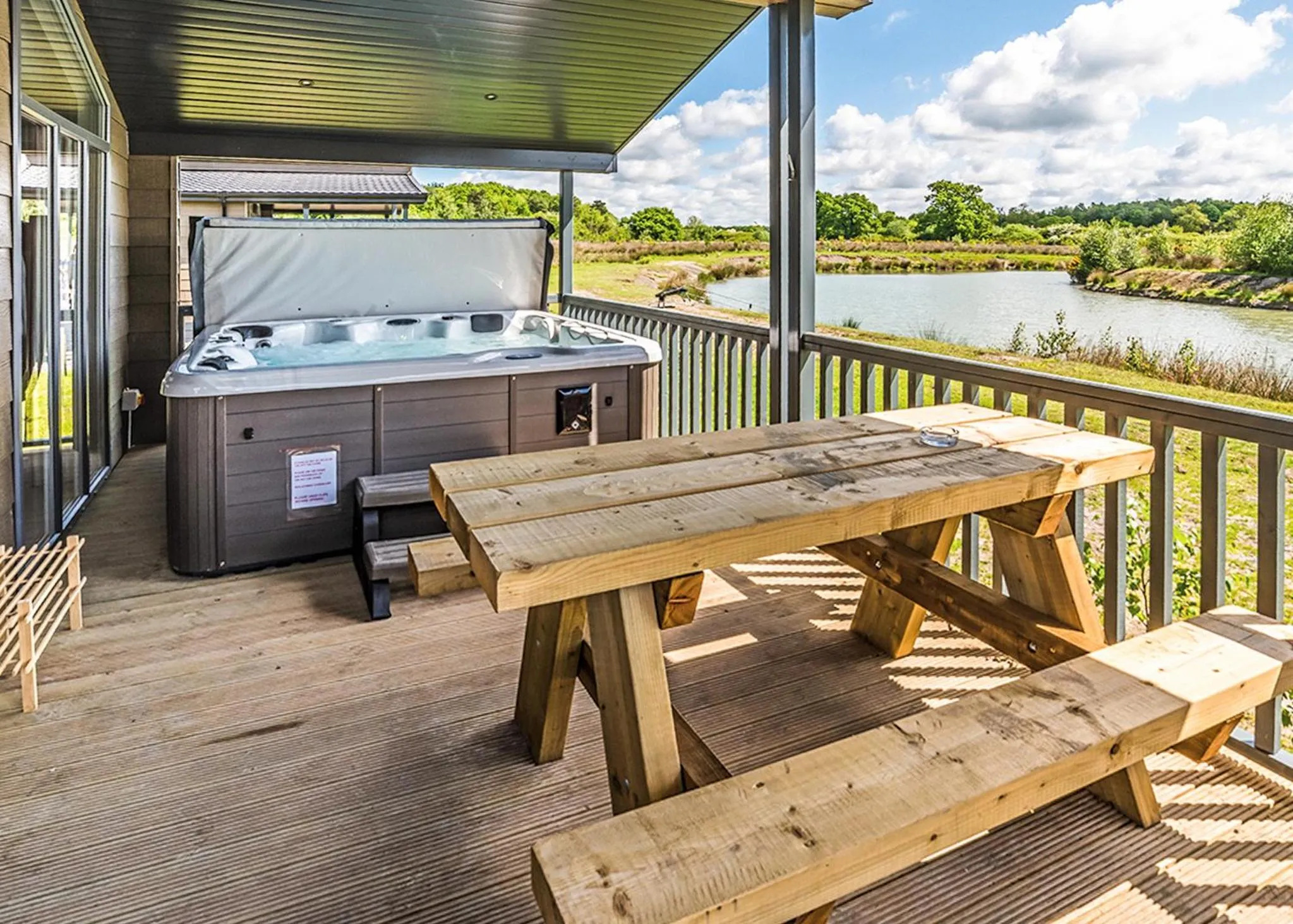 Property building in Woodhall Country Park Lodges