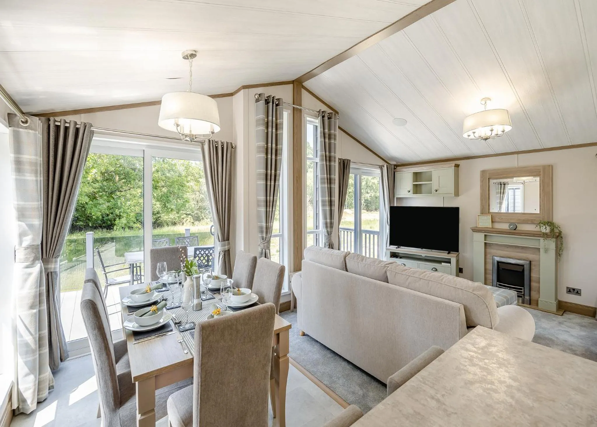 Property building in Woodhall Country Park Lodges
