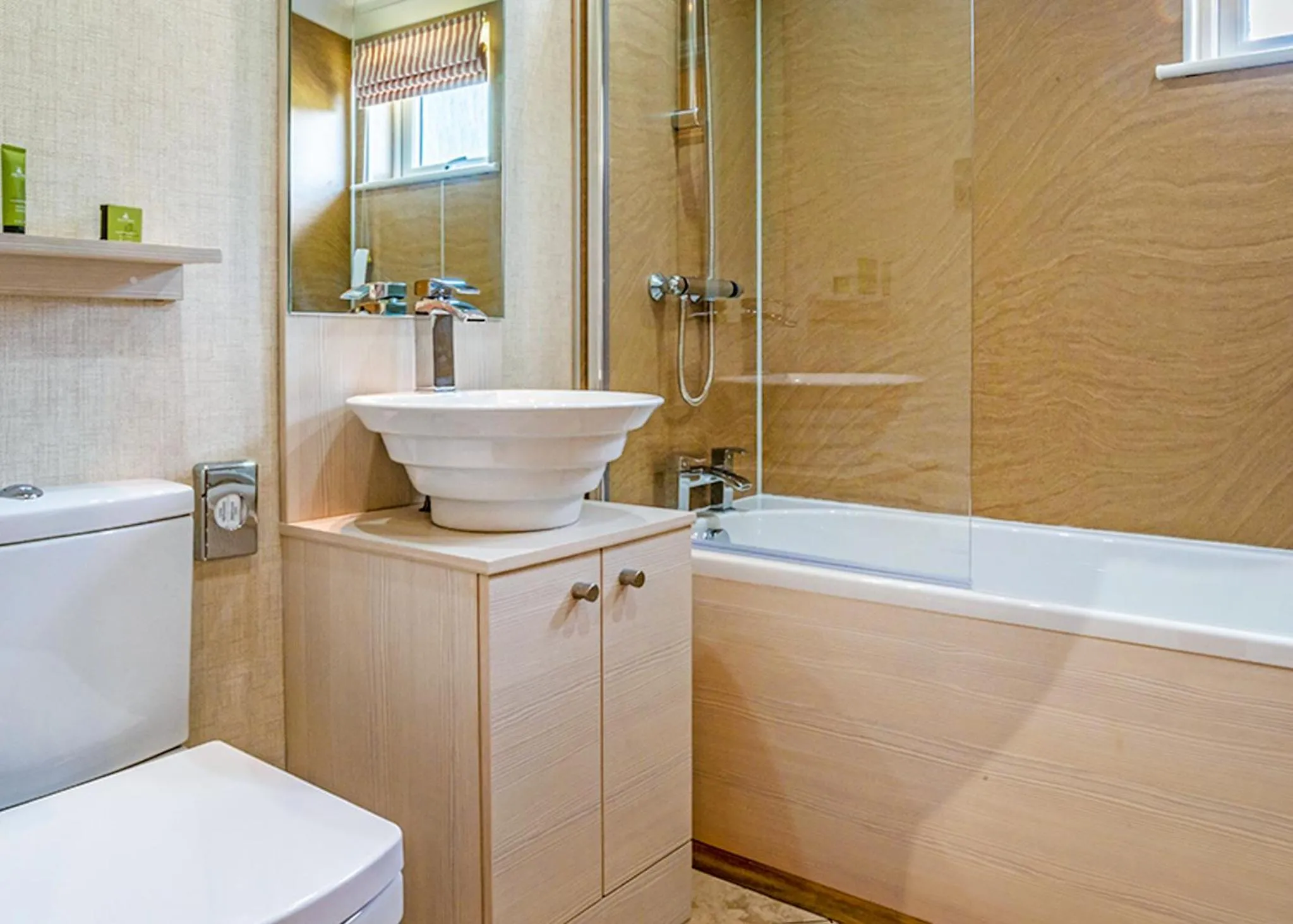 Property building in Woodhall Country Park Lodges