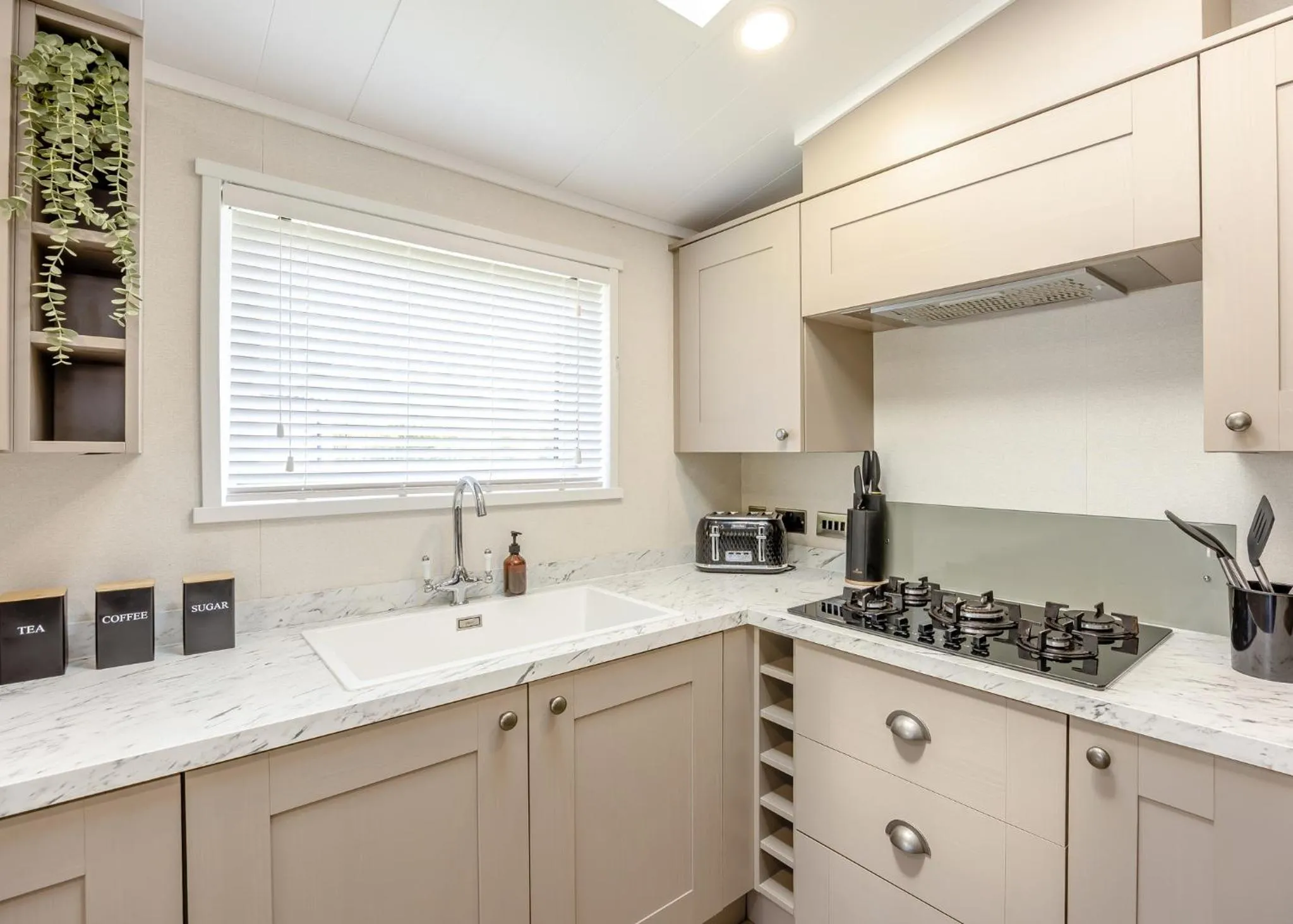 Property building in Woodhall Country Park Lodges