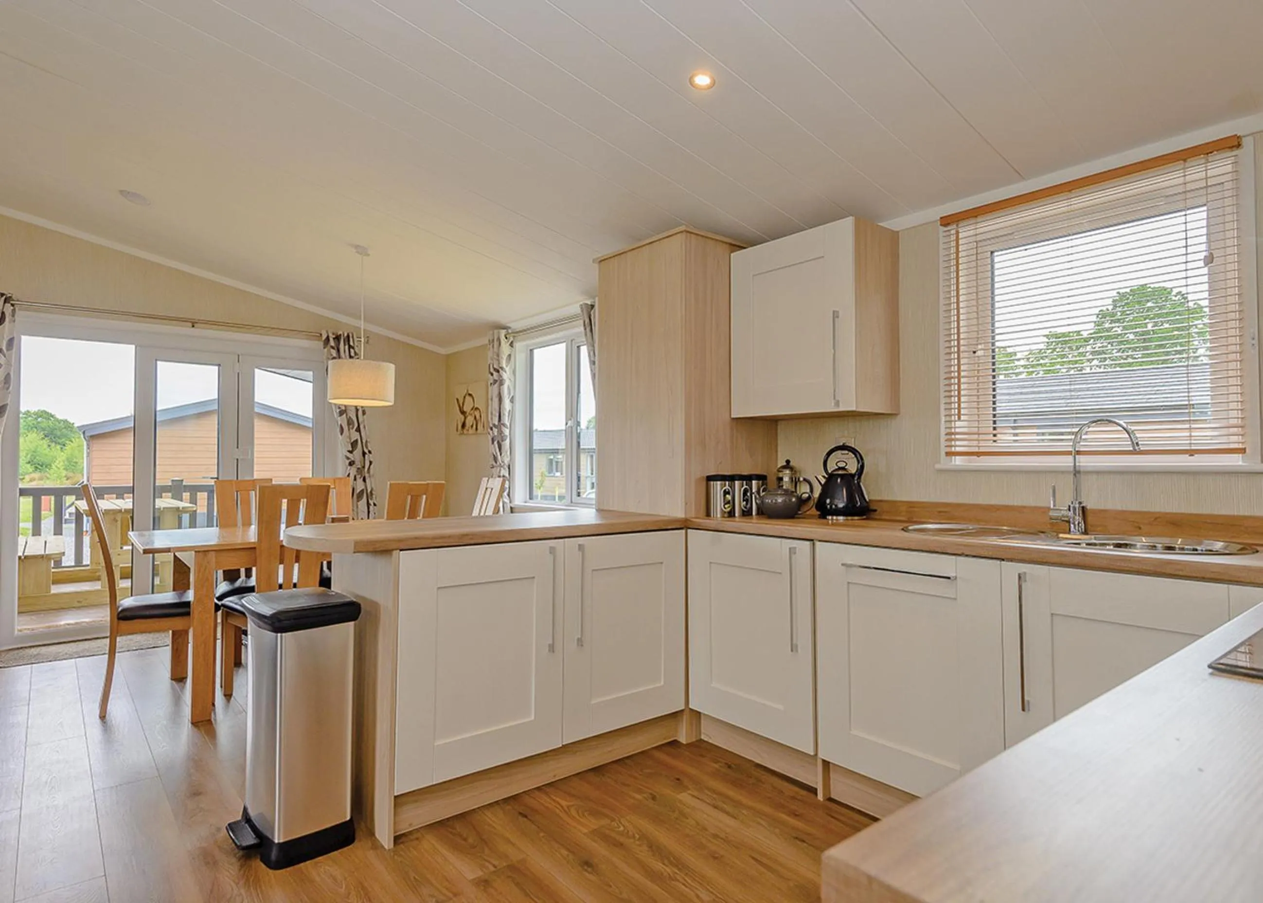 Property building in Woodhall Country Park Lodges