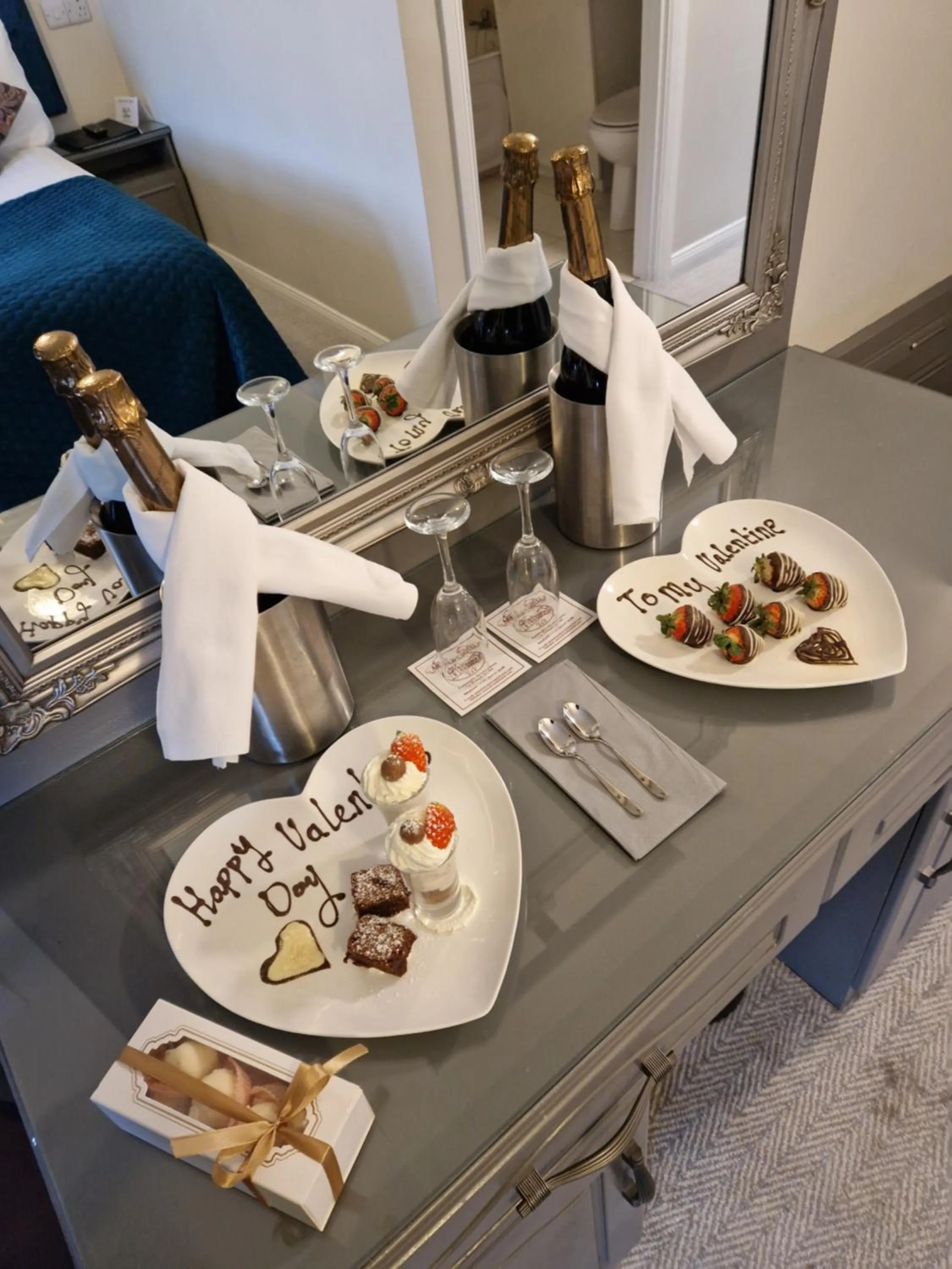 Decorative detail in Arnolds Hotel