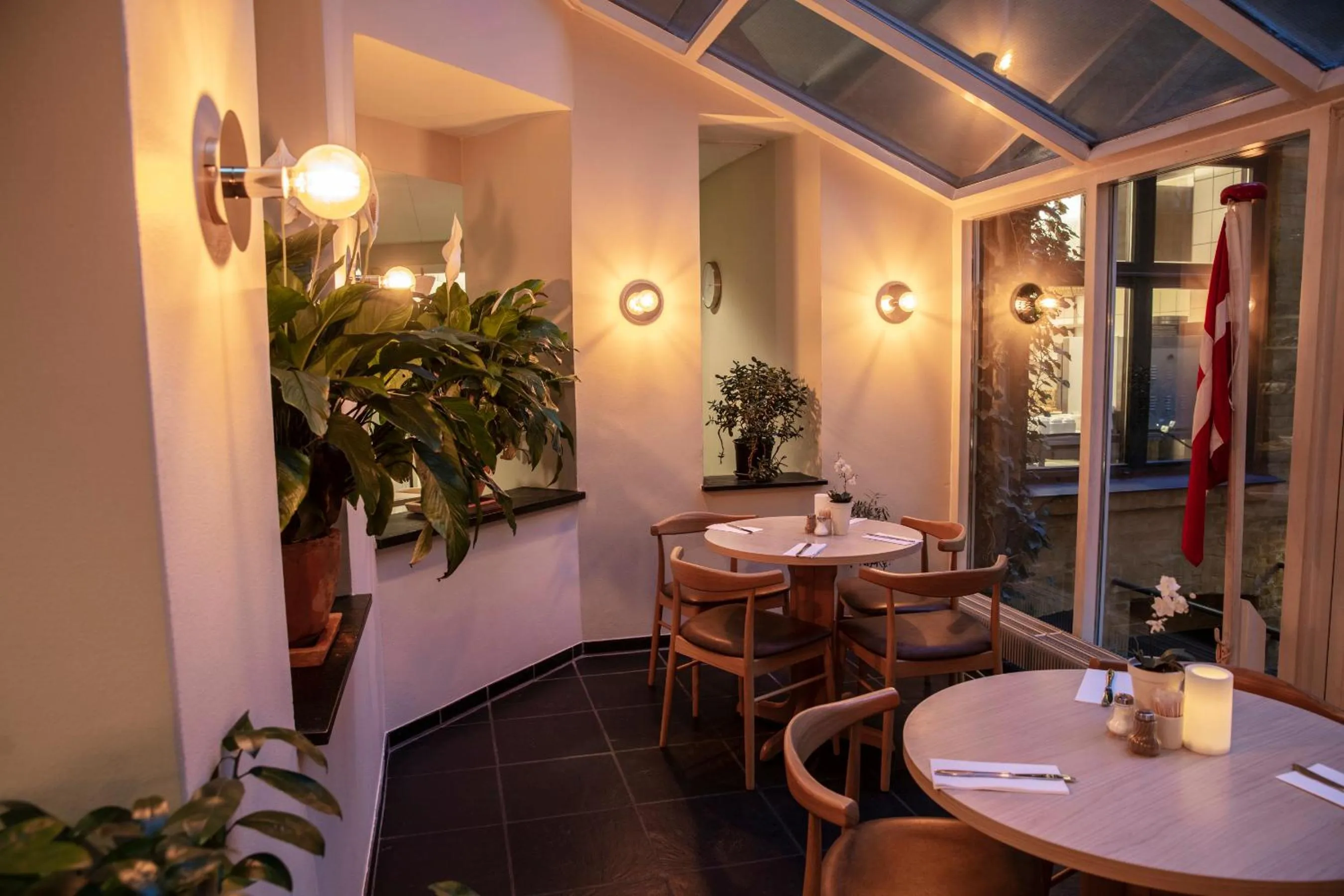 Breakfast in City Hotel Nebo