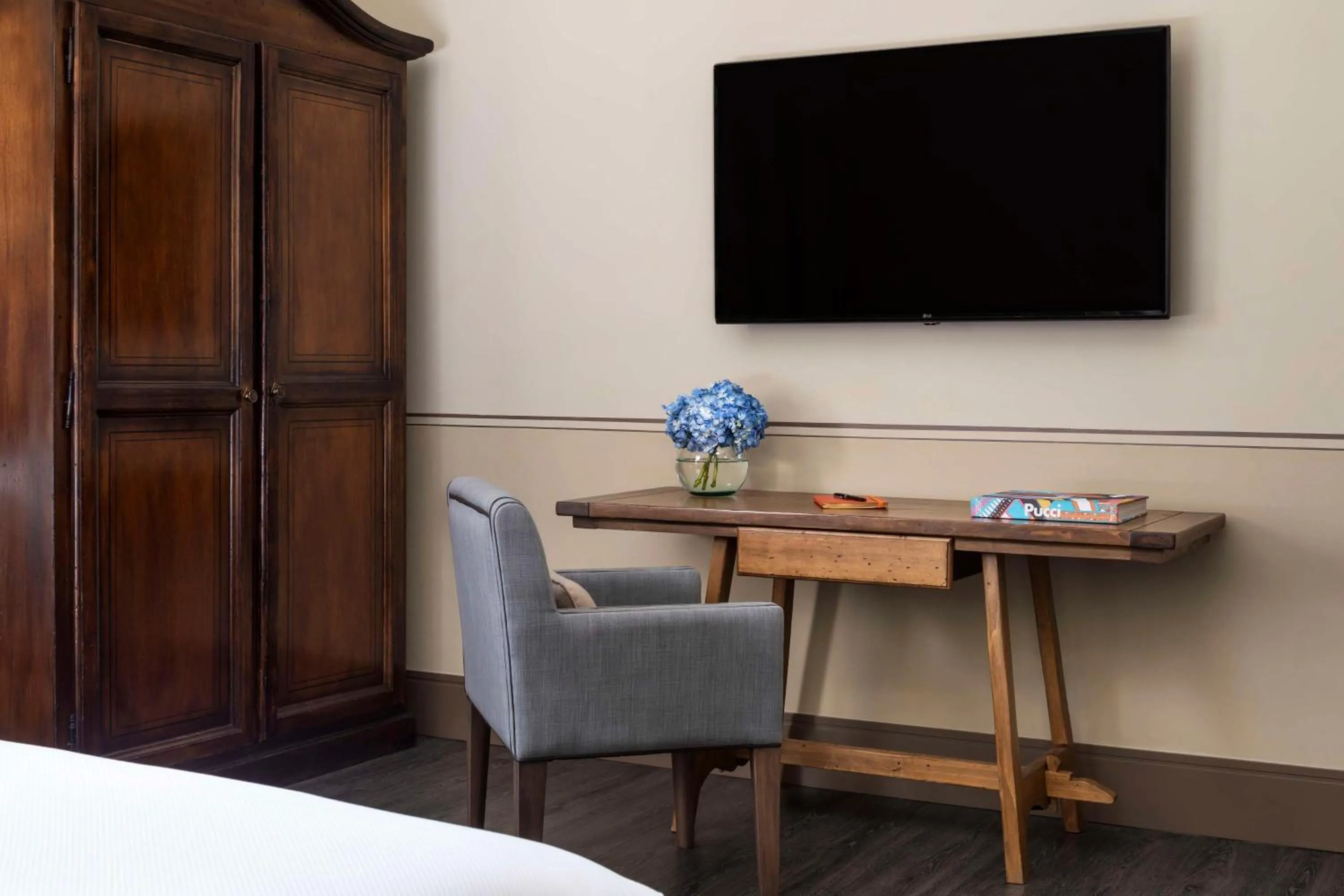 Bedroom in Tivoli Palazzo Gaddi Firenze Hotel