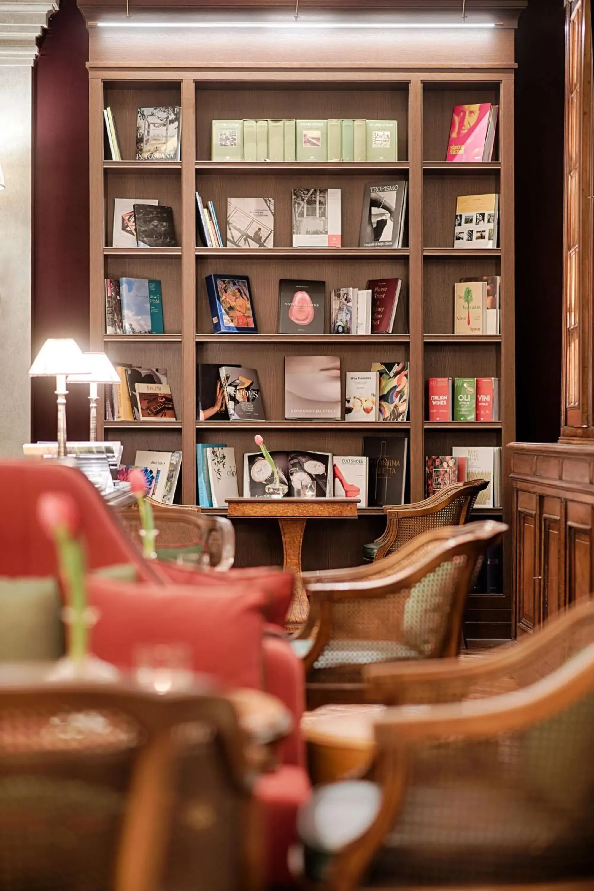 Lounge or bar in Tivoli Palazzo Gaddi Firenze Hotel Lounge or bar in Tivoli Palazzo Gaddi Firenze Hotel