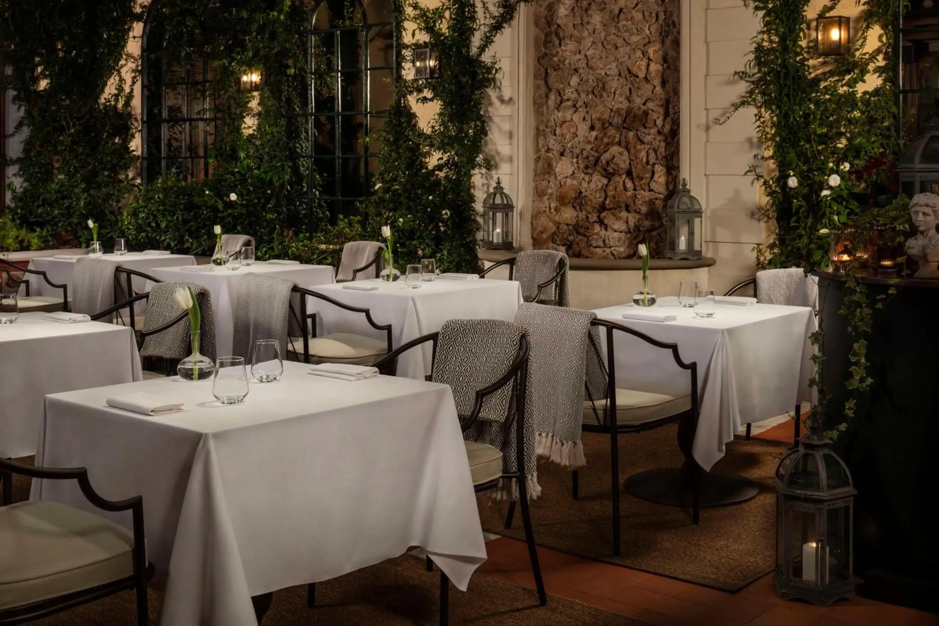 Restaurant/places to eat in Tivoli Palazzo Gaddi Firenze Hotel Restaurant/places to eat in Tivoli Palazzo Gaddi Firenze Hotel