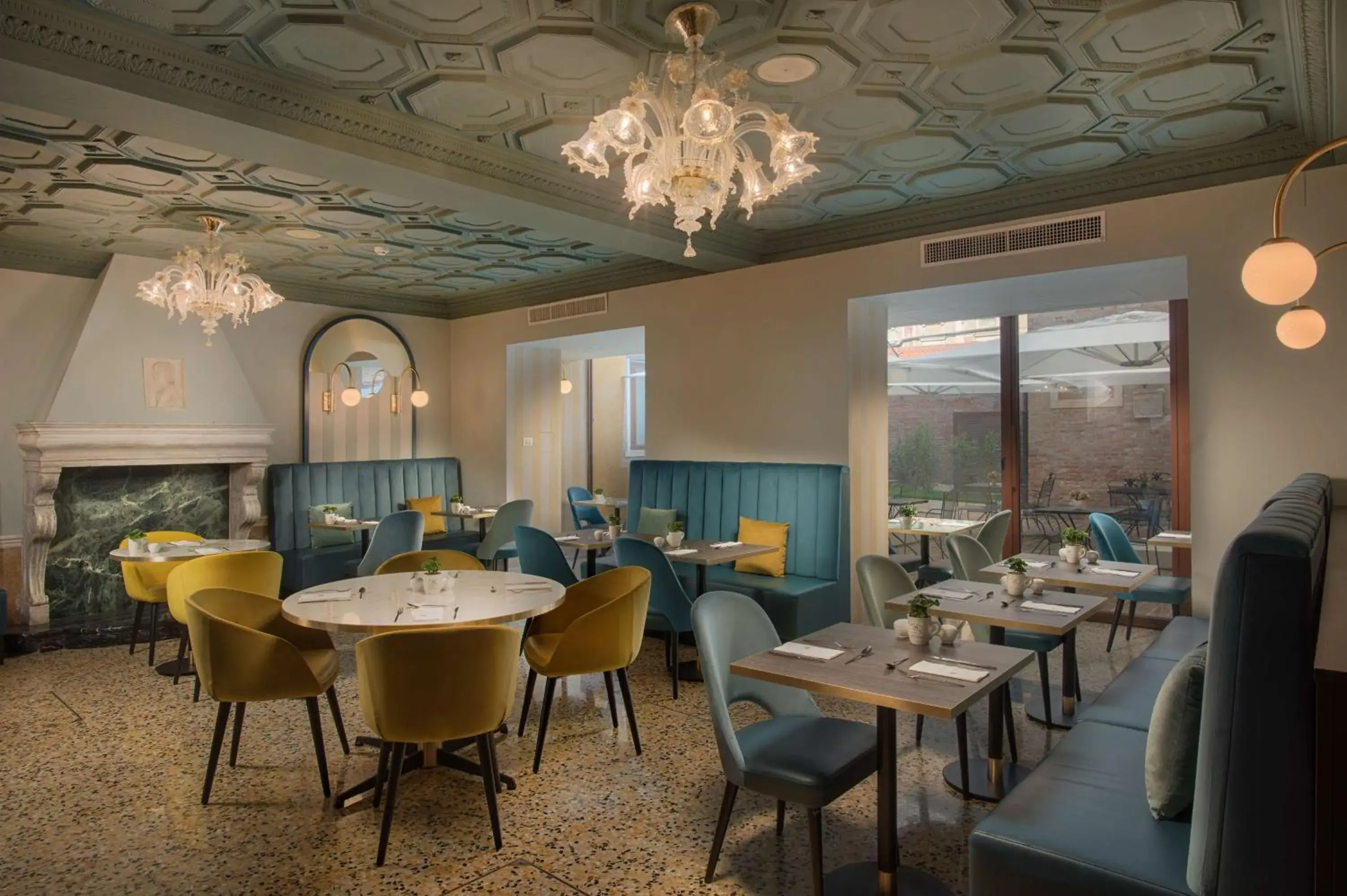 Breakfast in NH Venezia Santa Lucia Breakfast in NH Venezia Santa Lucia