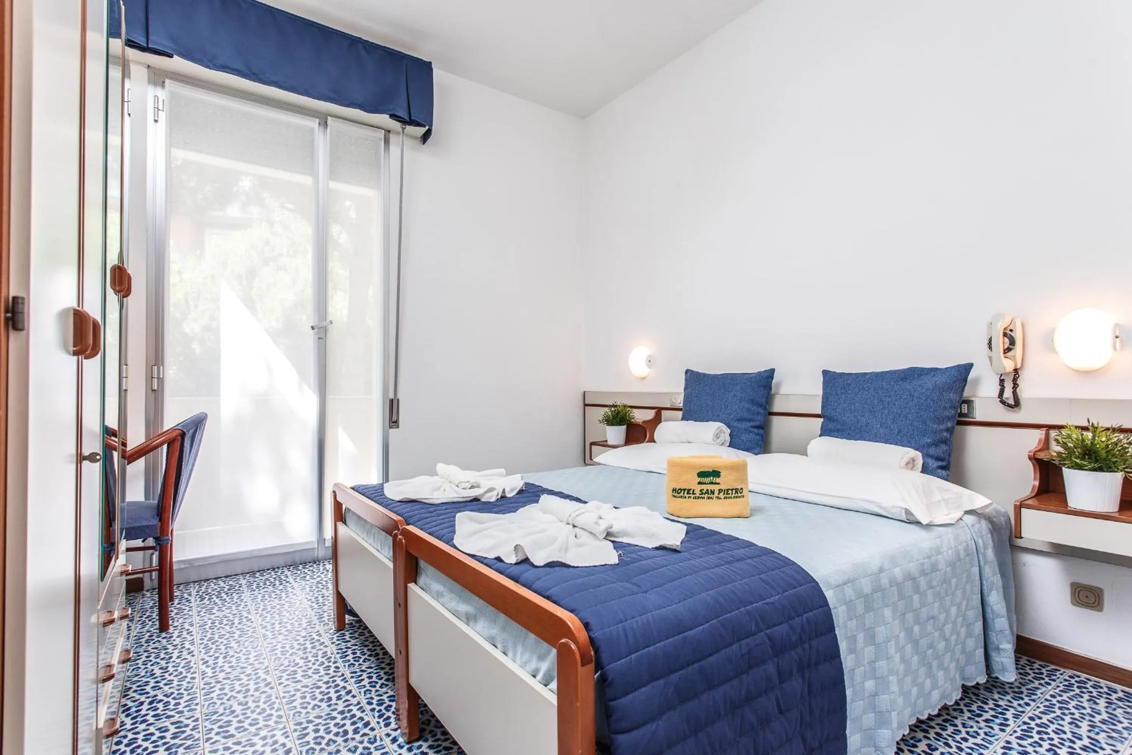 Bedroom, Bed in Hotel San Pietro