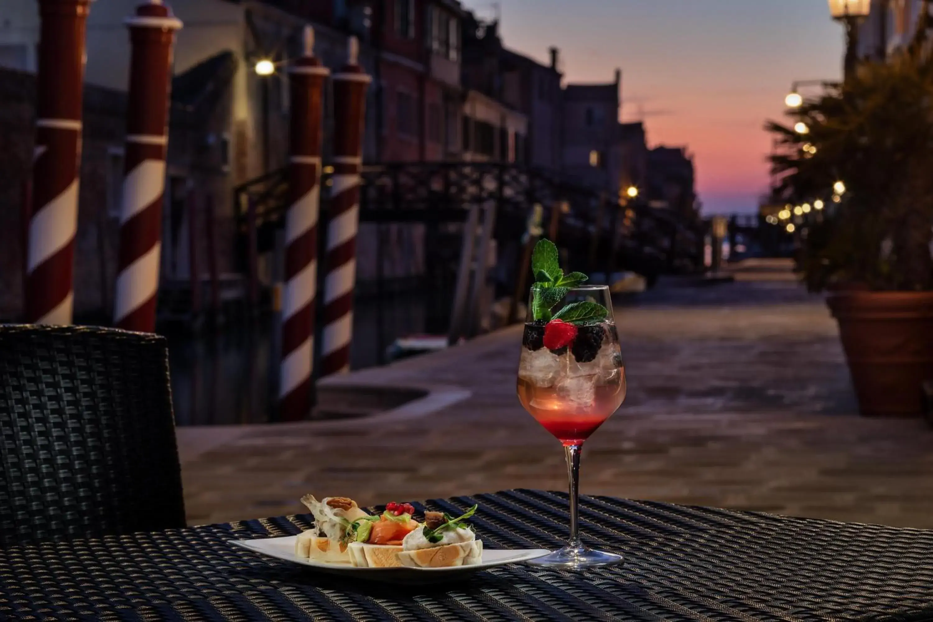 Property building in NH Collection Grand Hotel Palazzo Dei Dogi Property building in NH Collection Grand Hotel Palazzo Dei Dogi