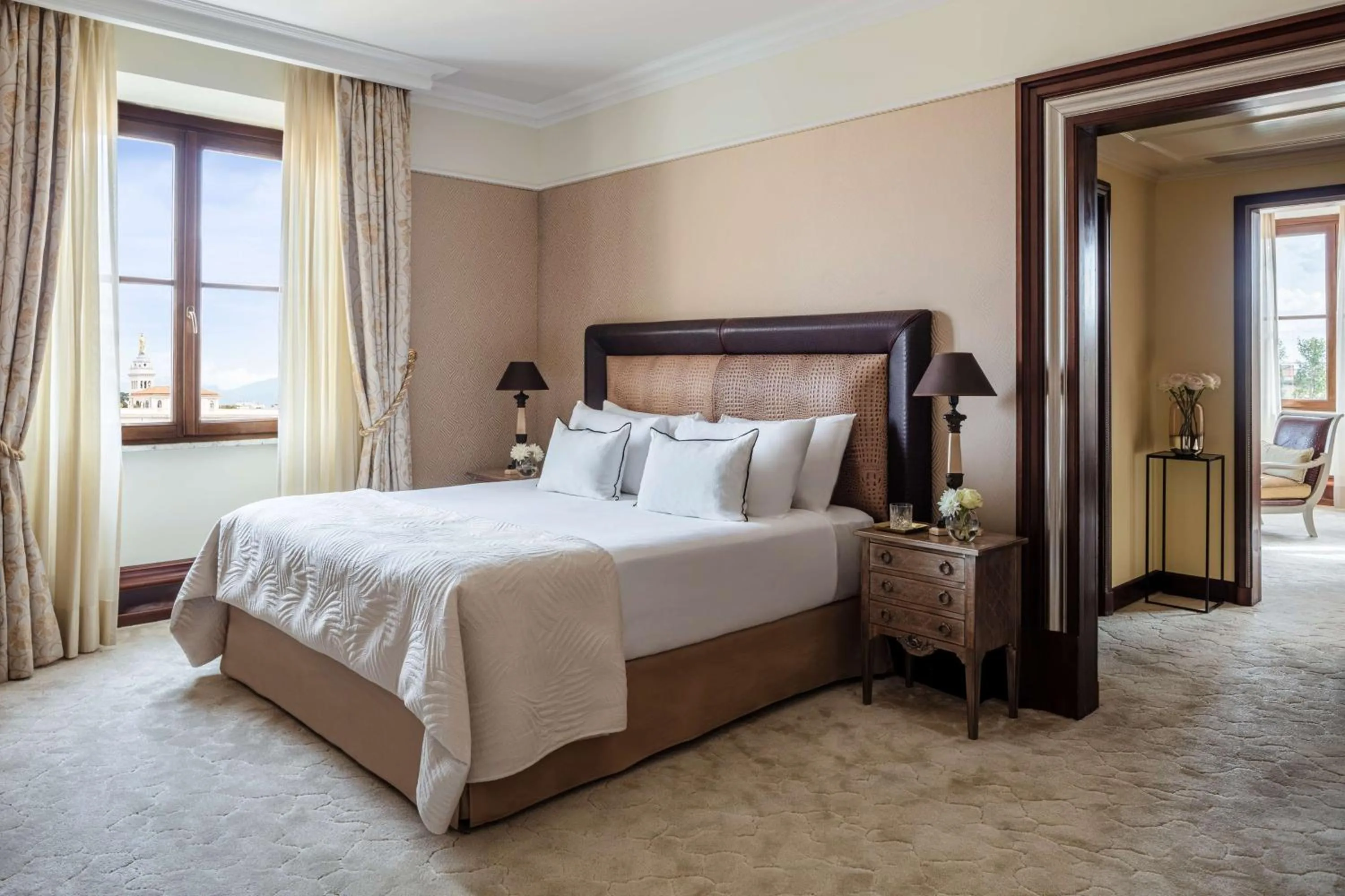 Photo of the whole room, Bed in Anantara Palazzo Naiadi Rome Hotel - A Leading Hotel of the World