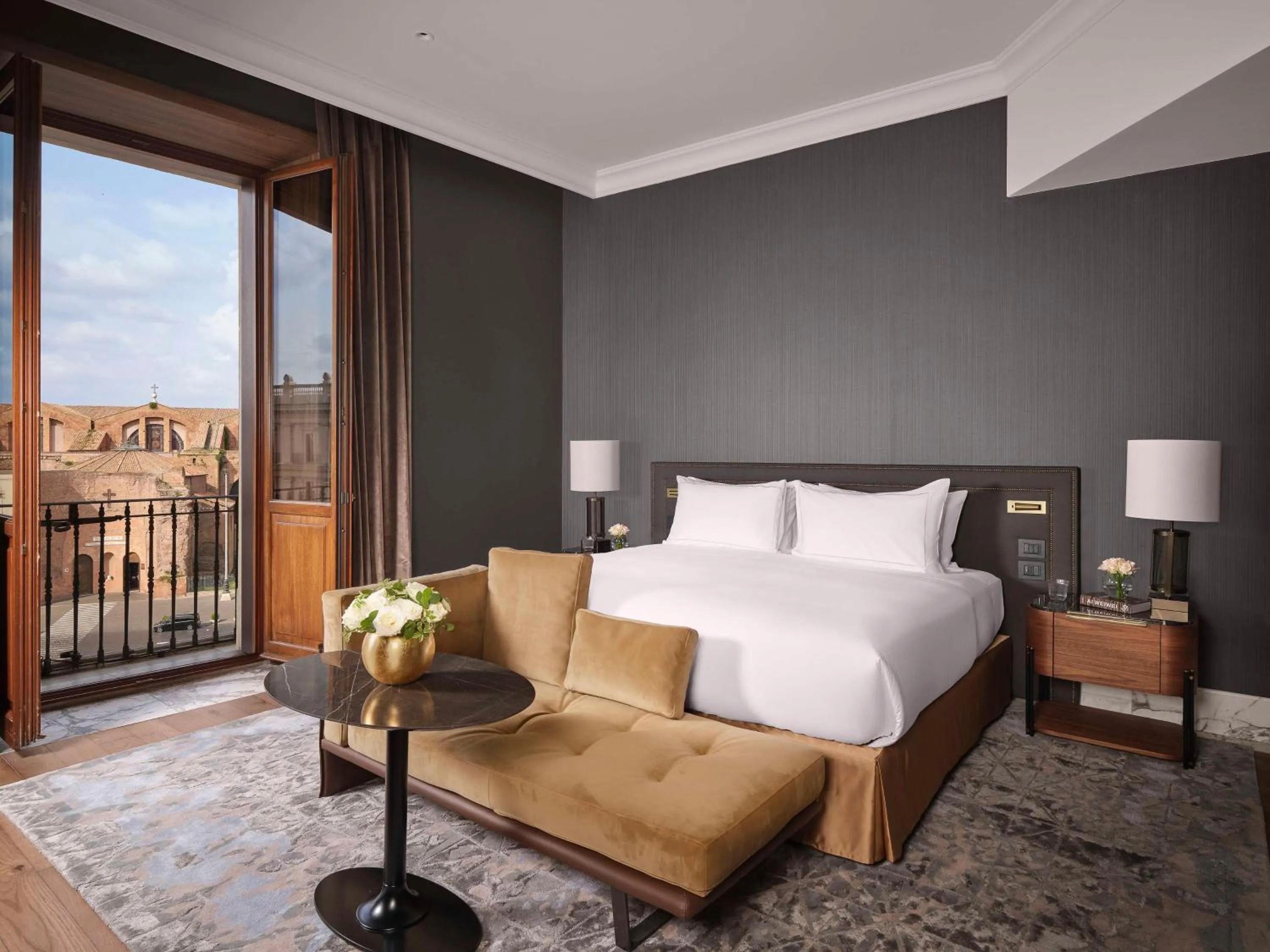 Photo of the whole room, Bed in Anantara Palazzo Naiadi Rome Hotel - A Leading Hotel of the World