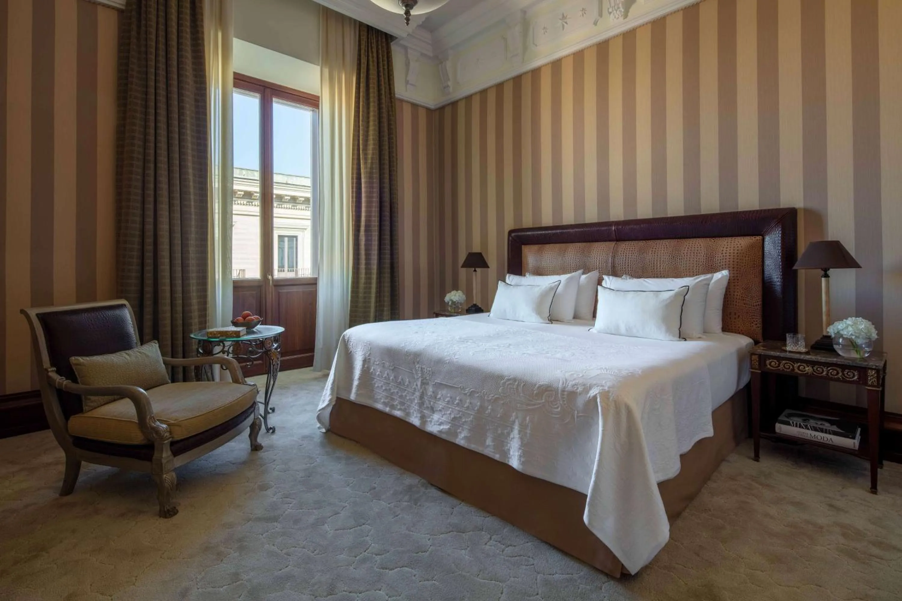 Bedroom, Bed in Anantara Palazzo Naiadi Rome Hotel - A Leading Hotel of the World
