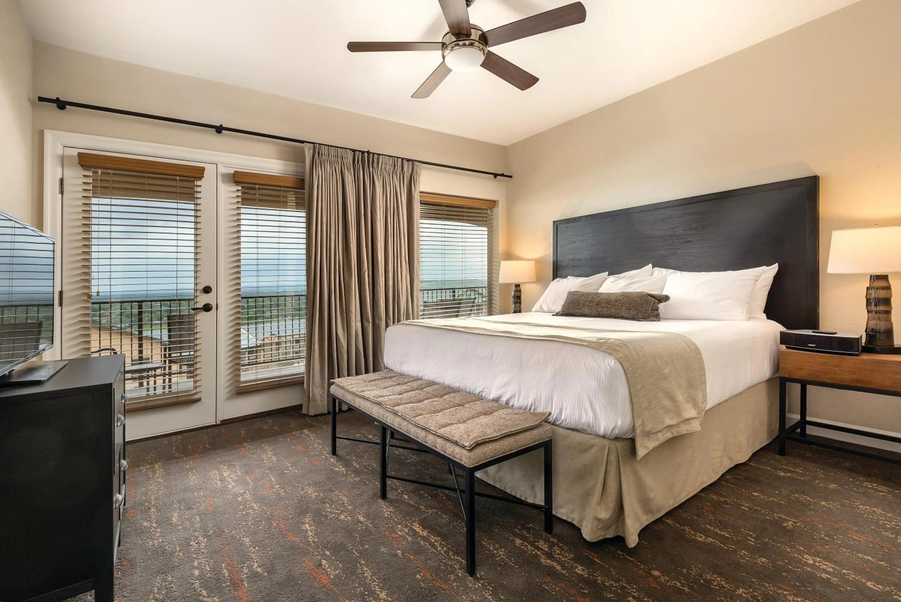Photo of the whole room, Bed in WorldMark Marble Falls