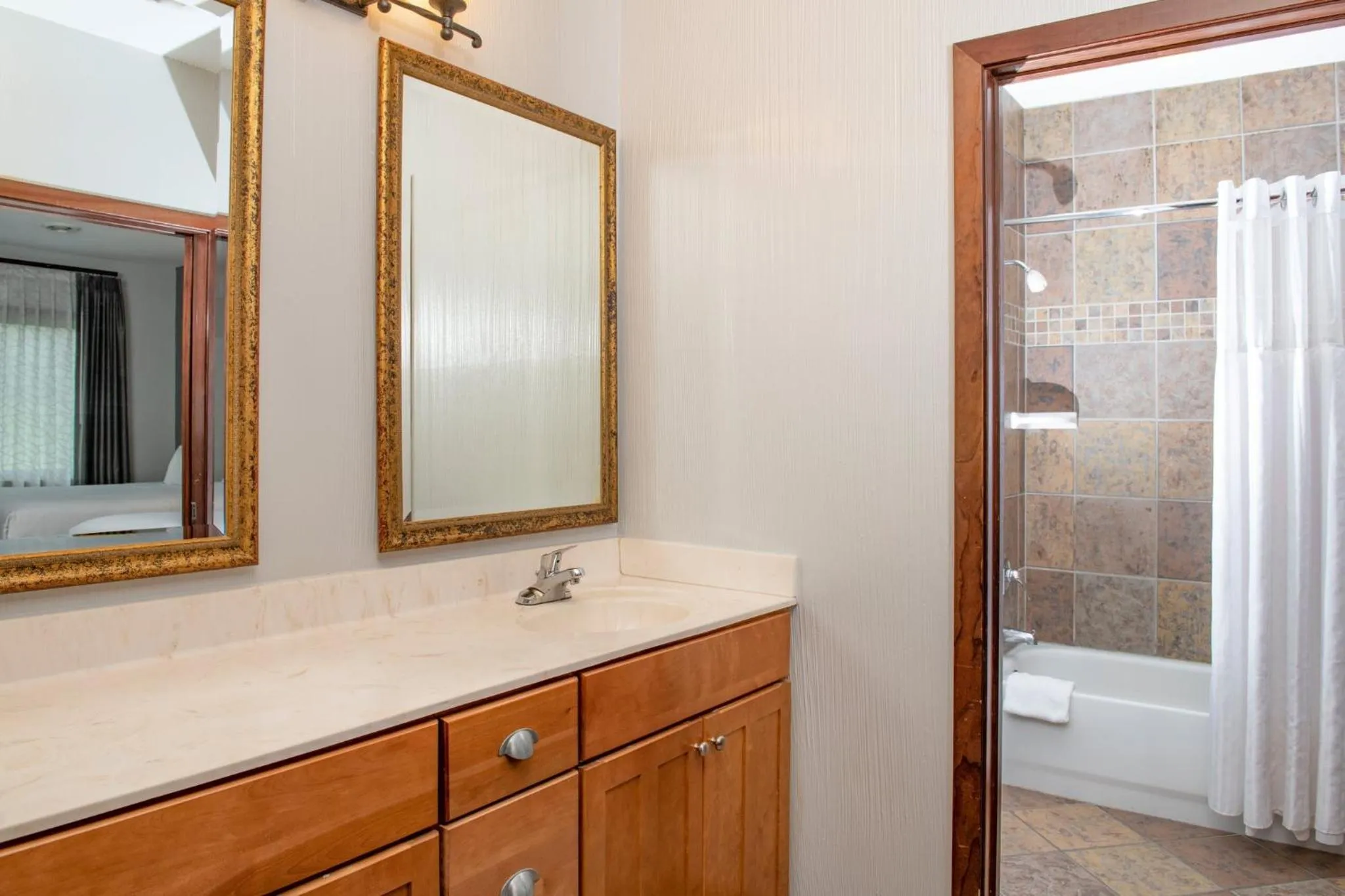 Bathroom in Club Wyndham Glacier Canyon