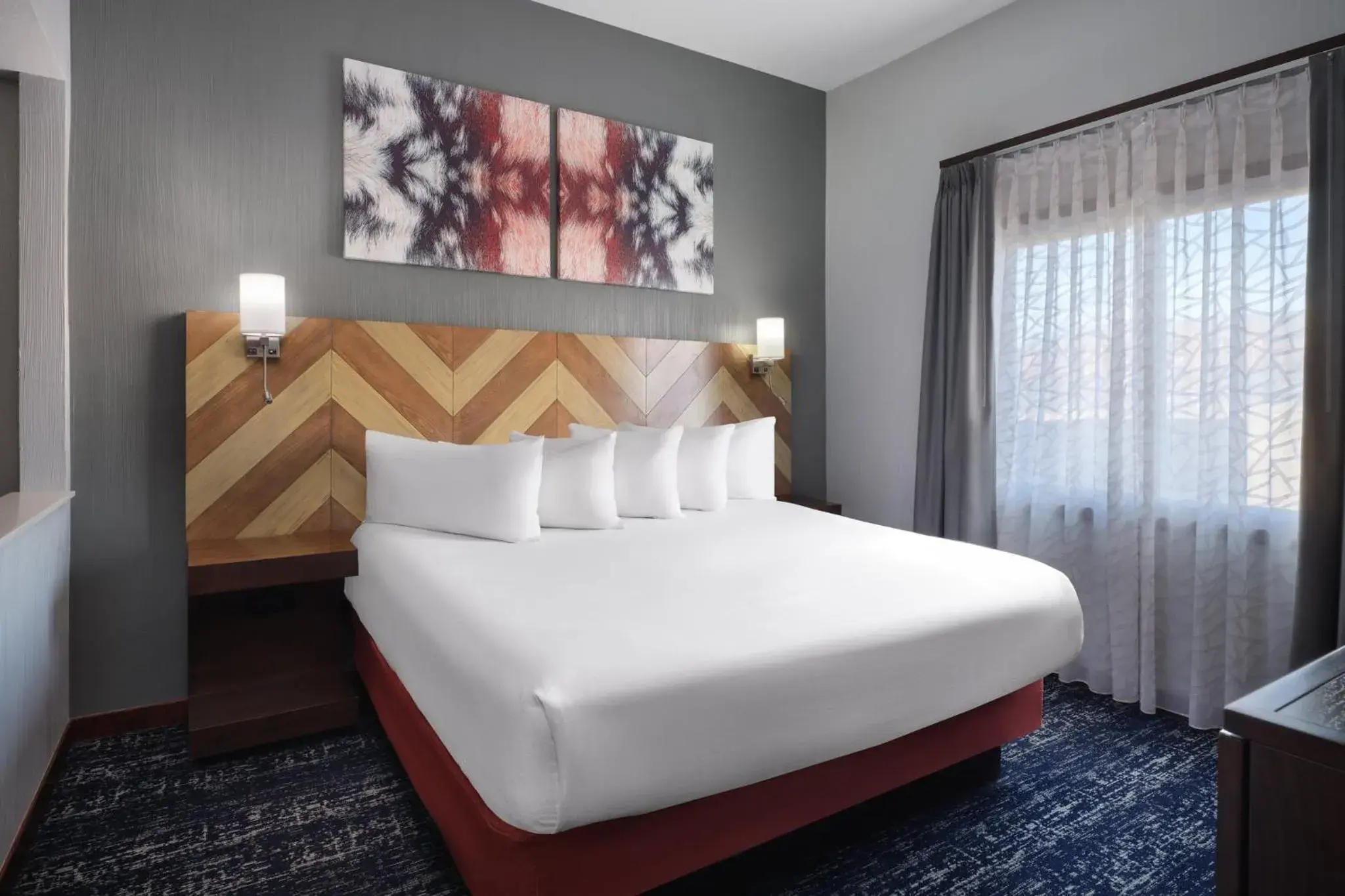 Bedroom, Bed in Club Wyndham Glacier Canyon Bedroom, Bed in Club Wyndham Glacier Canyon