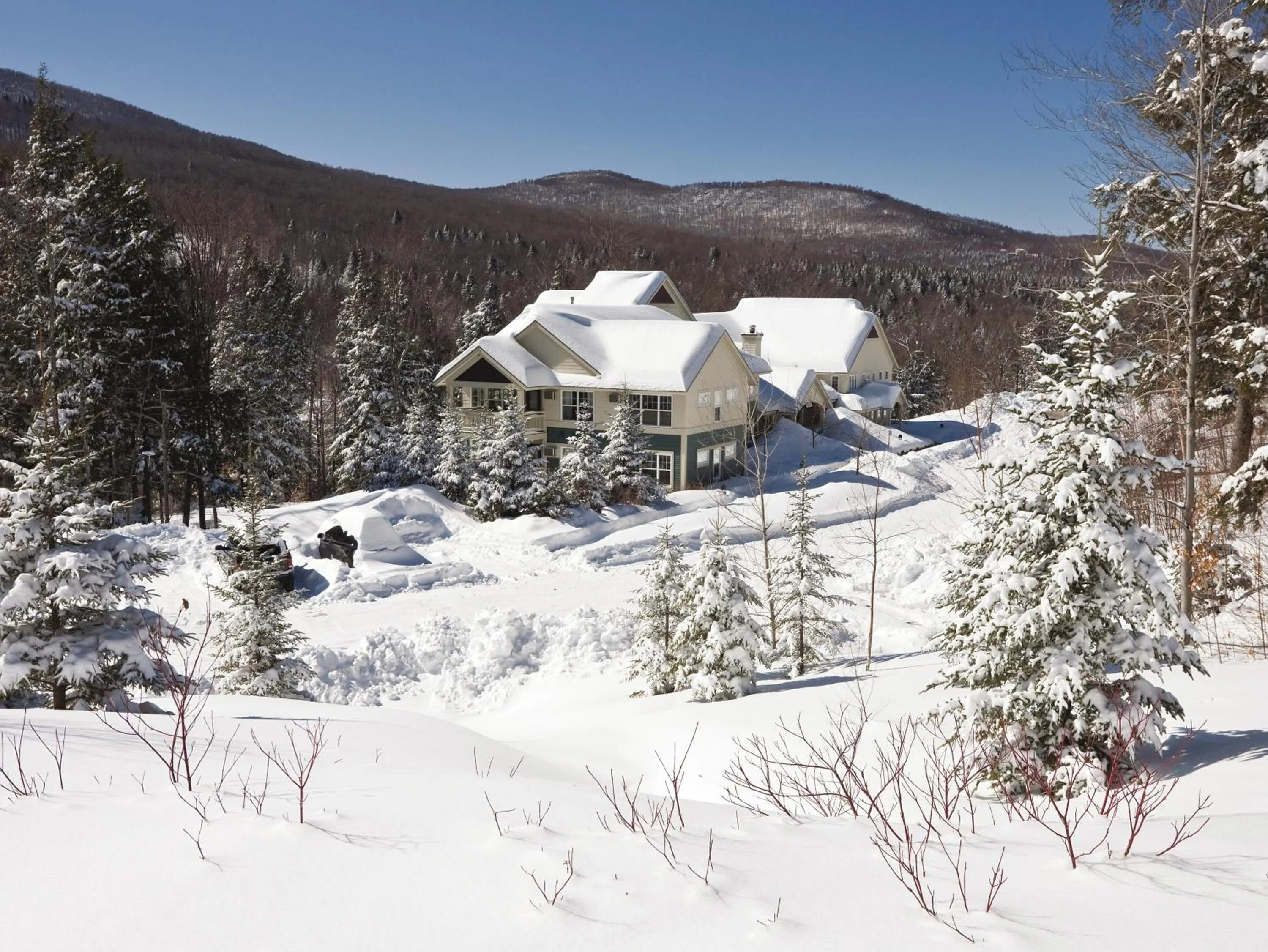 Property building in Club Wyndham Smugglers' Notch Vermont