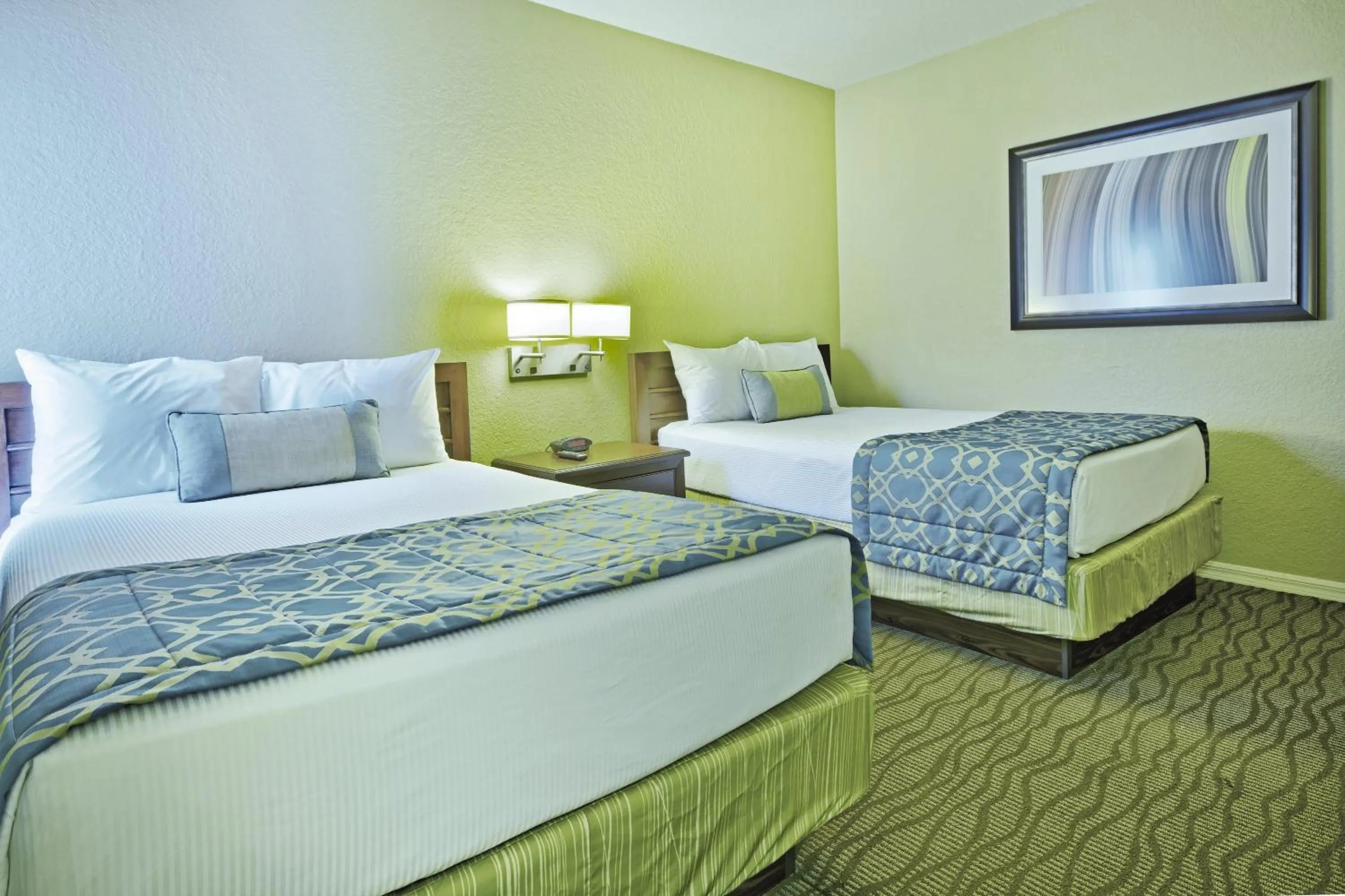 Photo of the whole room, Bed in Club Wyndham Star Island