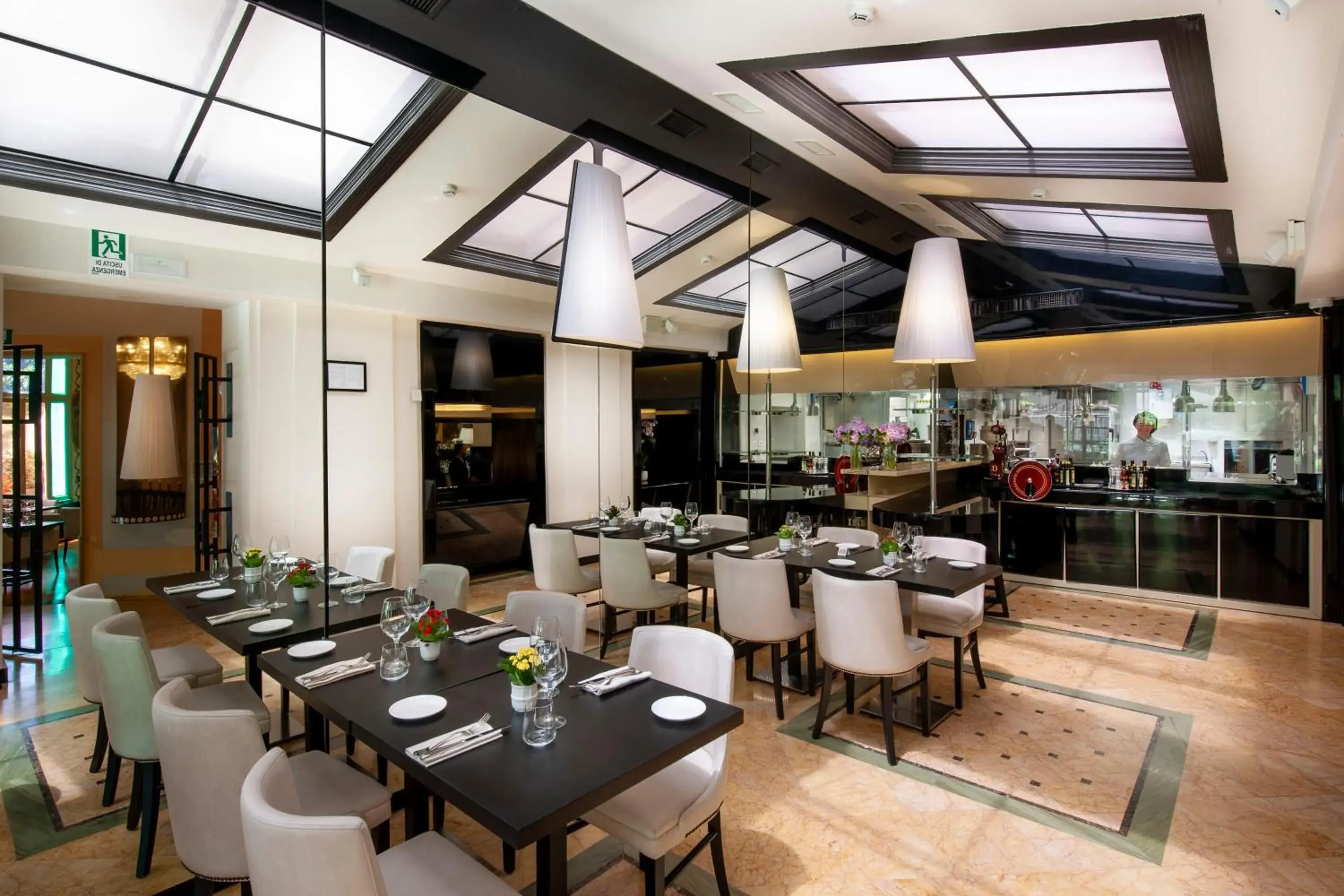 Restaurant/places to eat in Grand Hotel Palace Rome Restaurant/places to eat in Grand Hotel Palace Rome