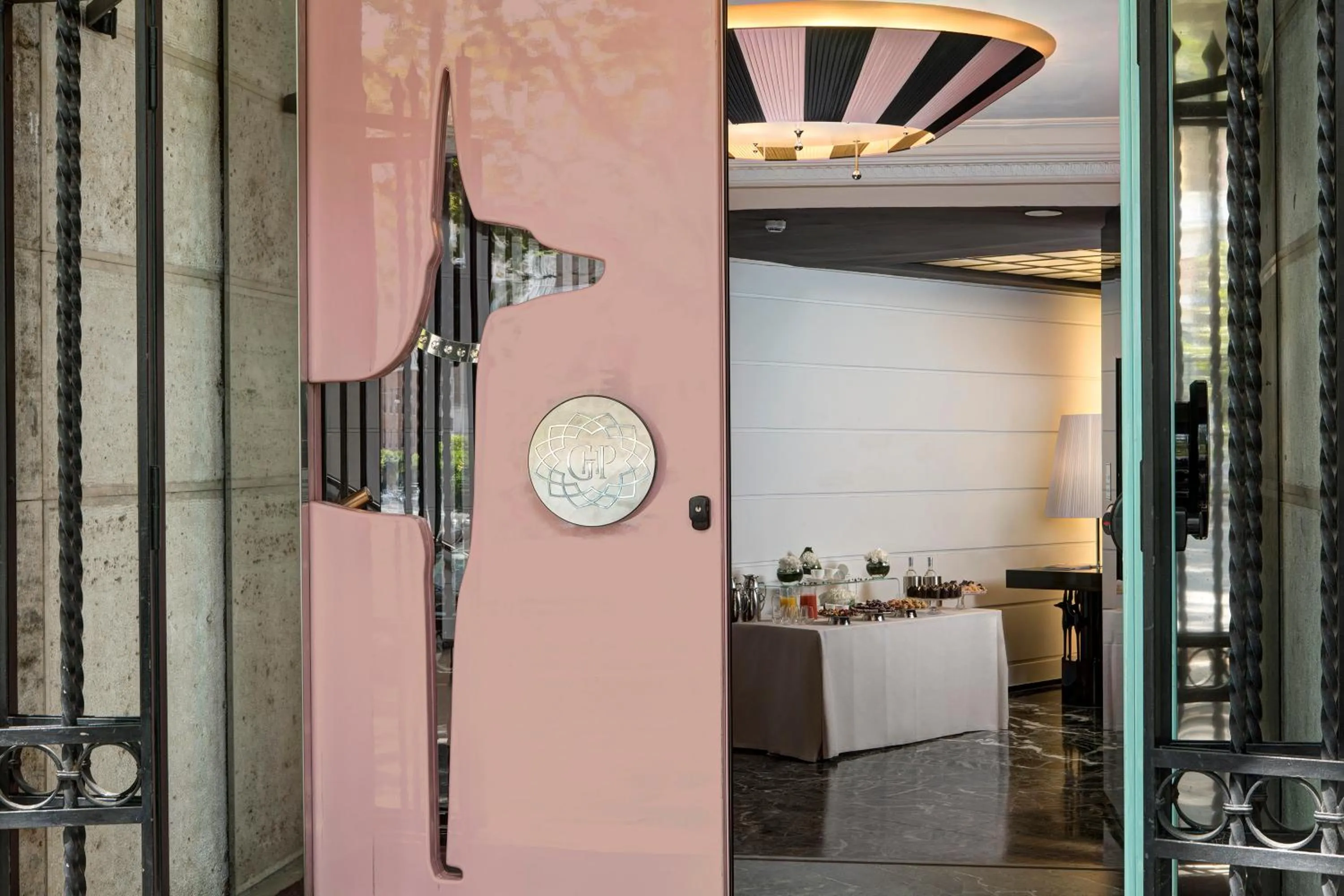 Business facilities in Grand Hotel Palace Rome