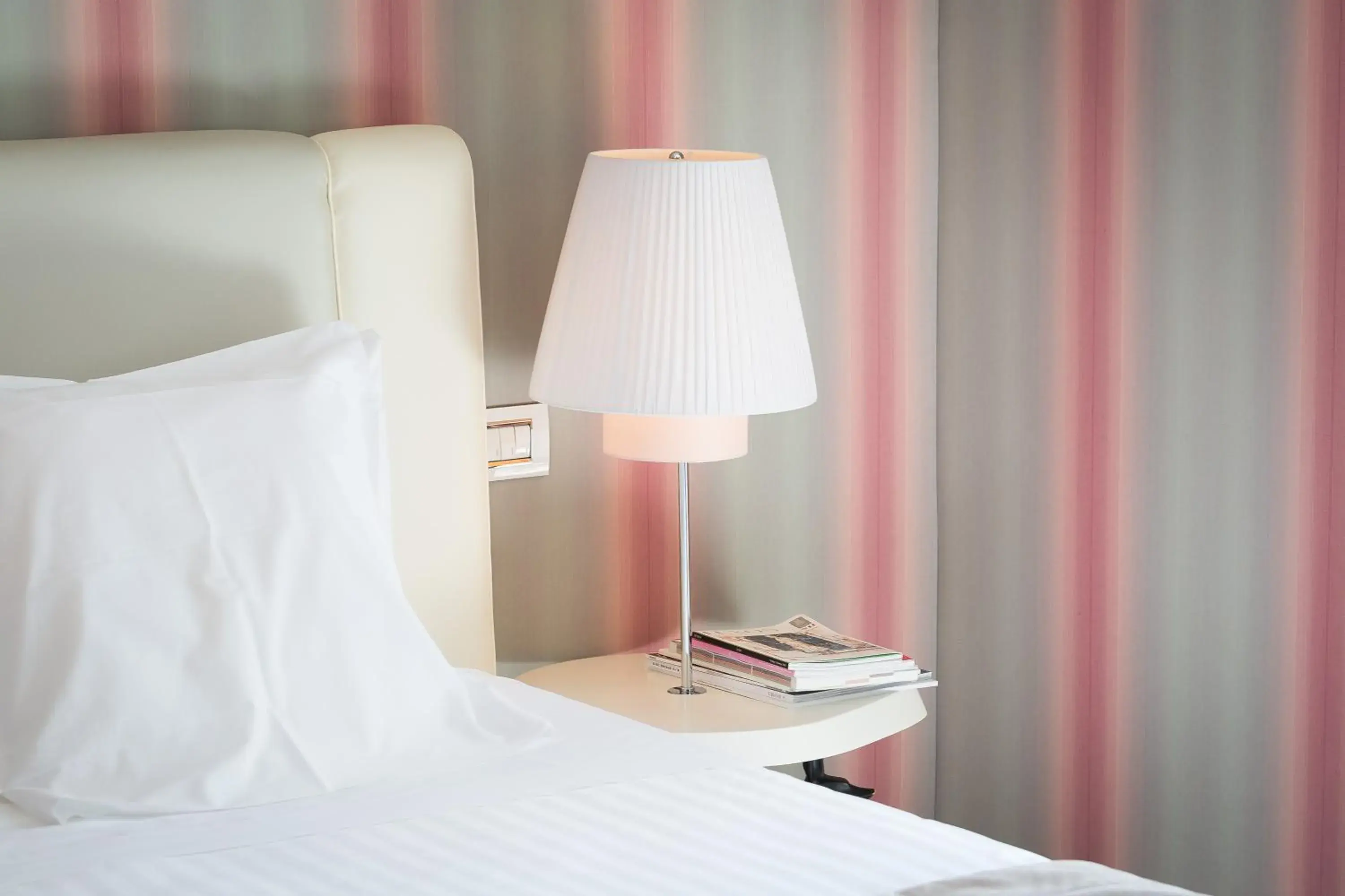 Bedroom, Bed in Grand Hotel Palace Rome Bedroom, Bed in Grand Hotel Palace Rome