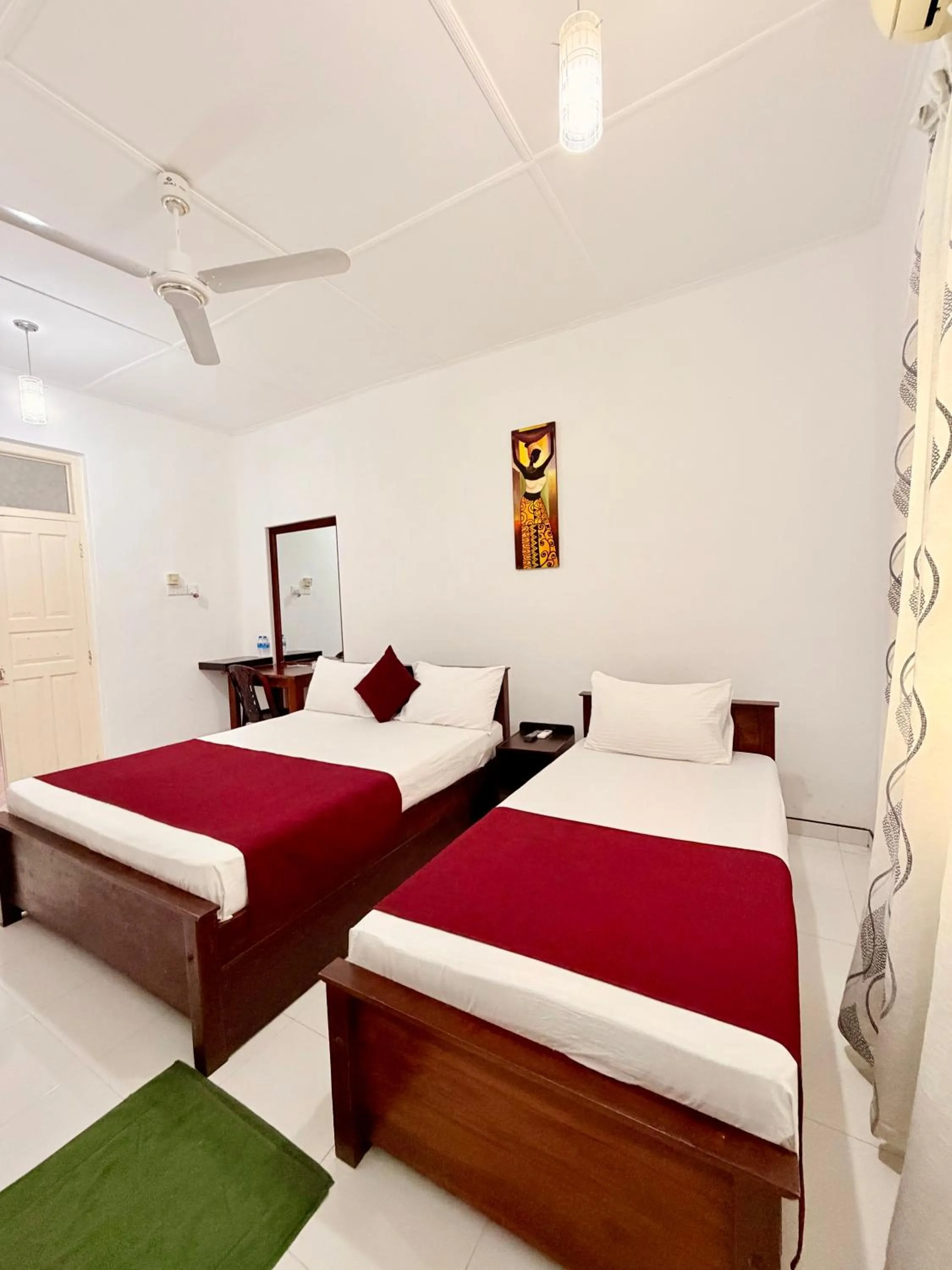 Bed in Bon Voyaage Tourist Inn