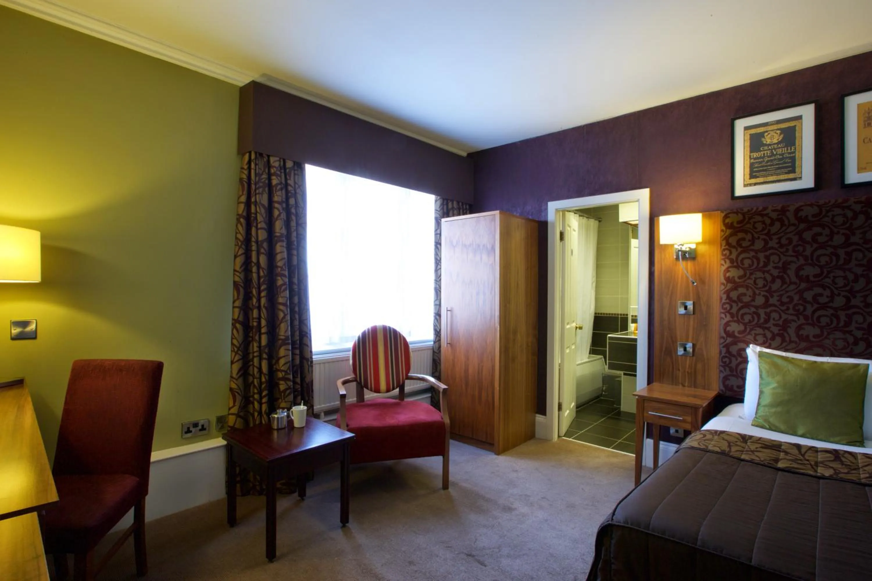 Seating Area in Derby Midland Hotel, BW Signature Collection