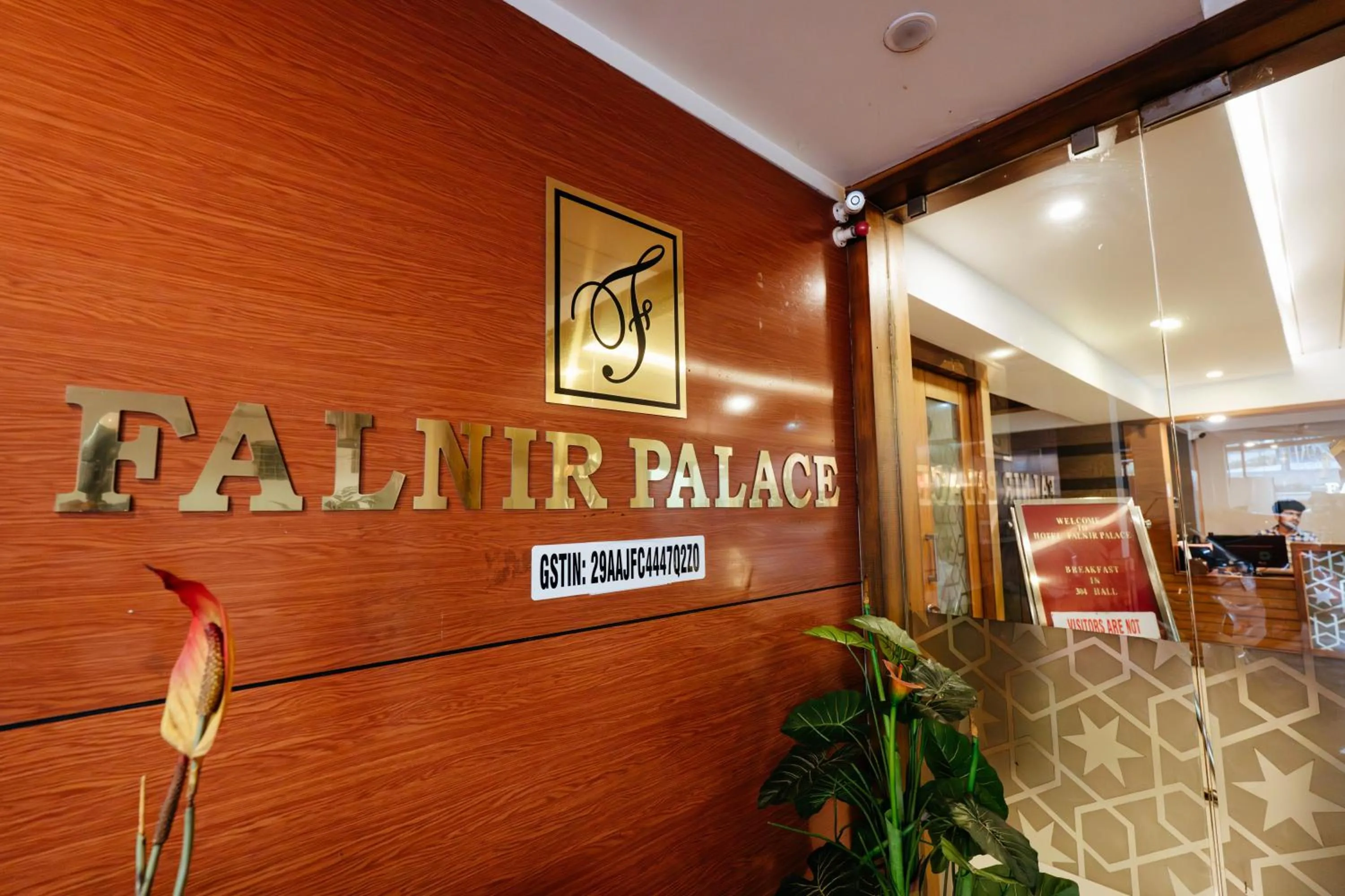 Falnir Palace