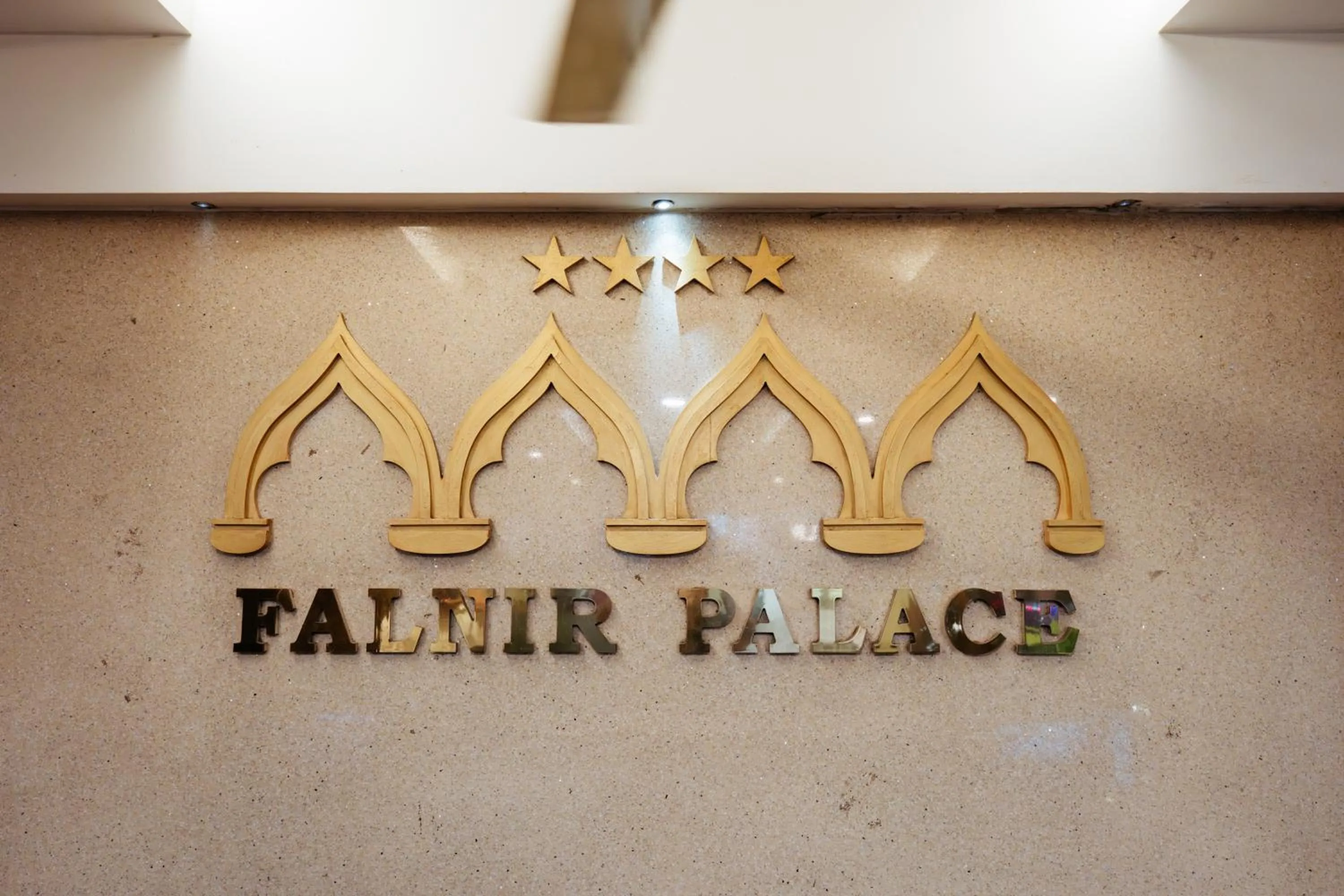 Falnir Palace