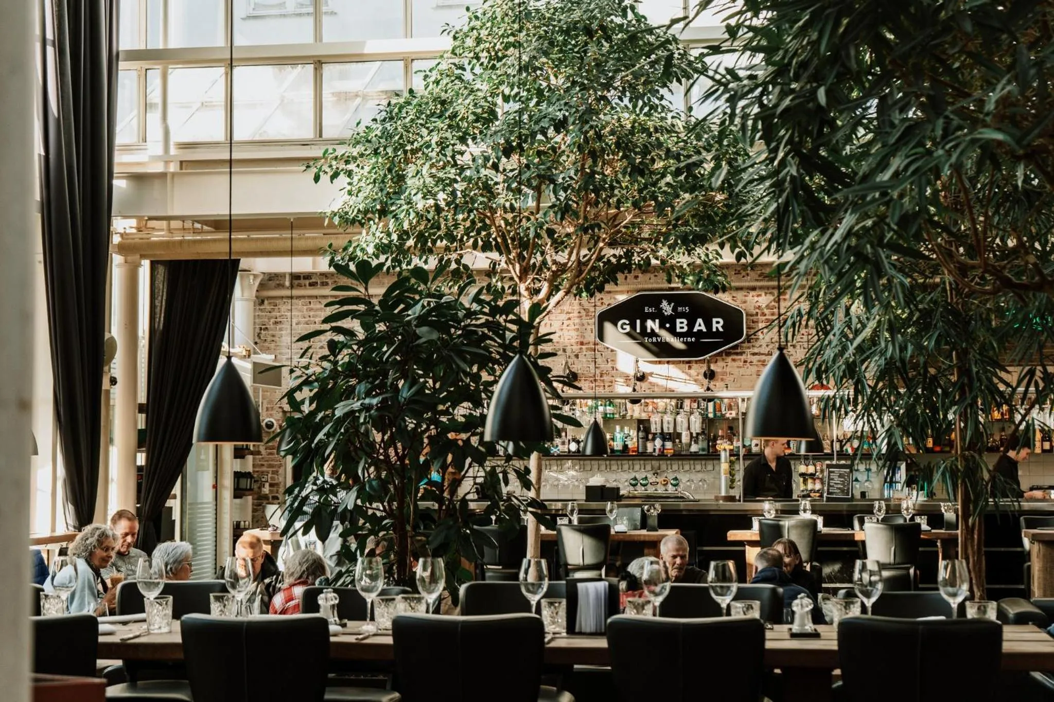 Lounge or bar in Best Western ToRVEhallerne