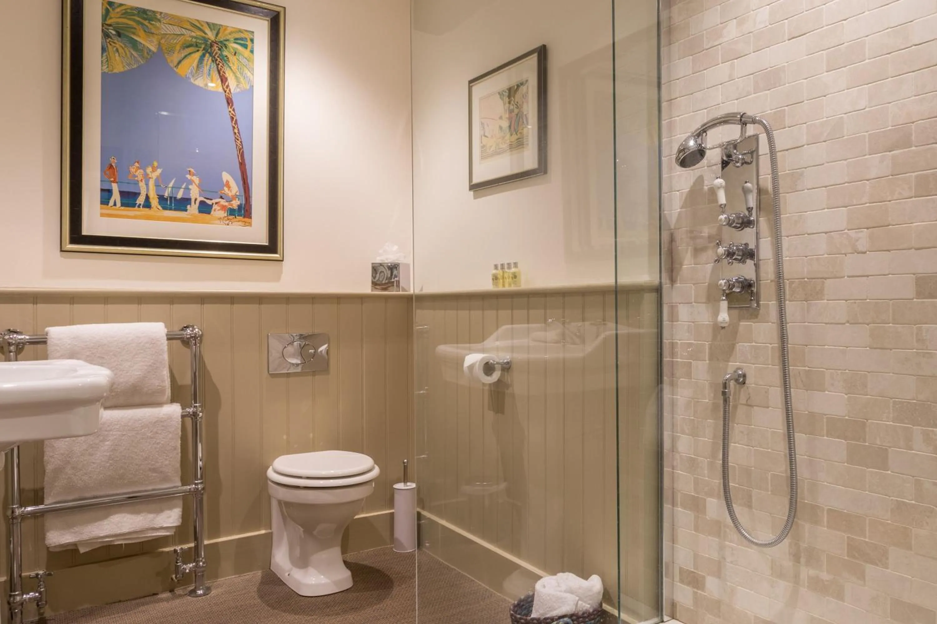 Bathroom in Old Swan