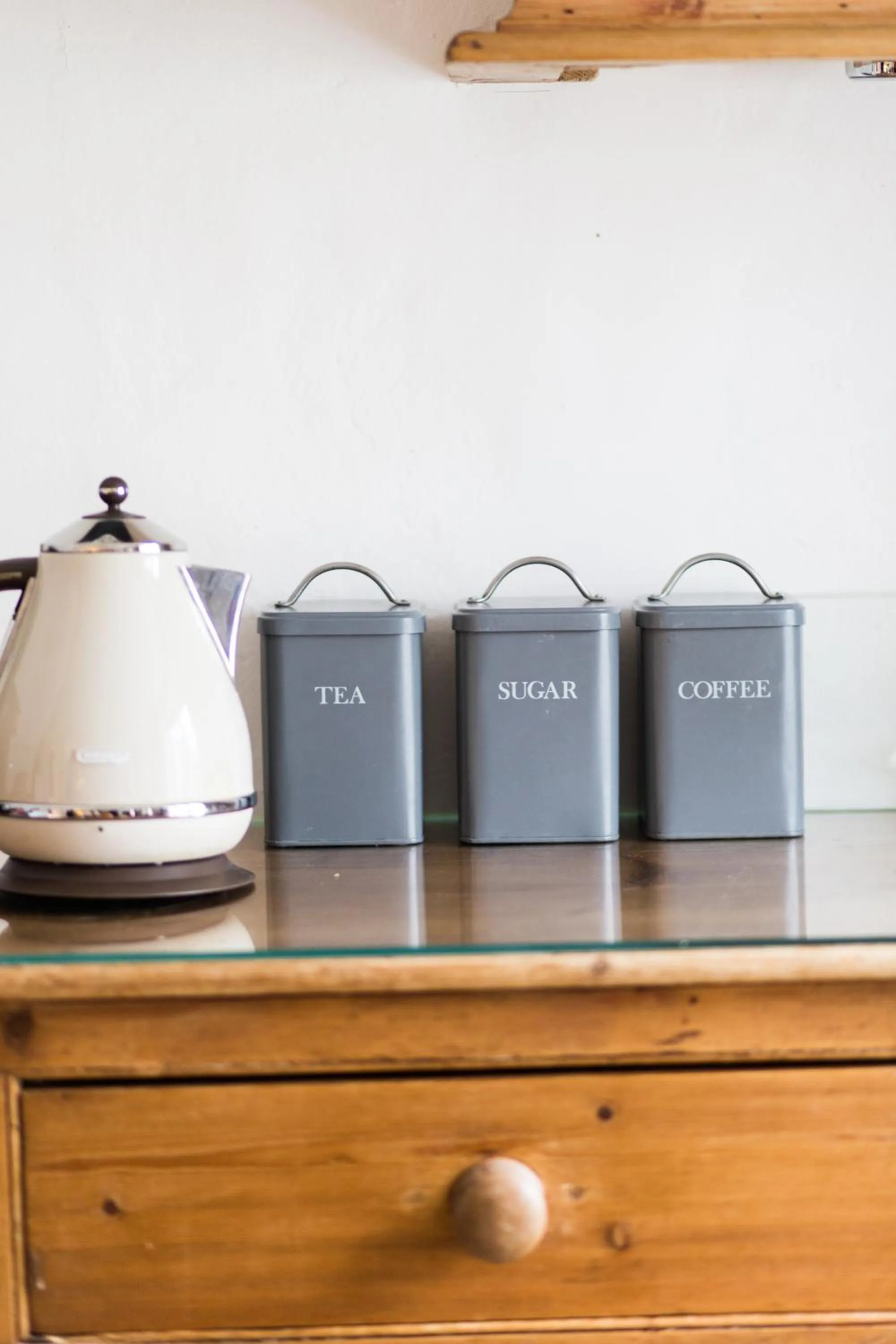 Coffee/tea facilities in Old Swan