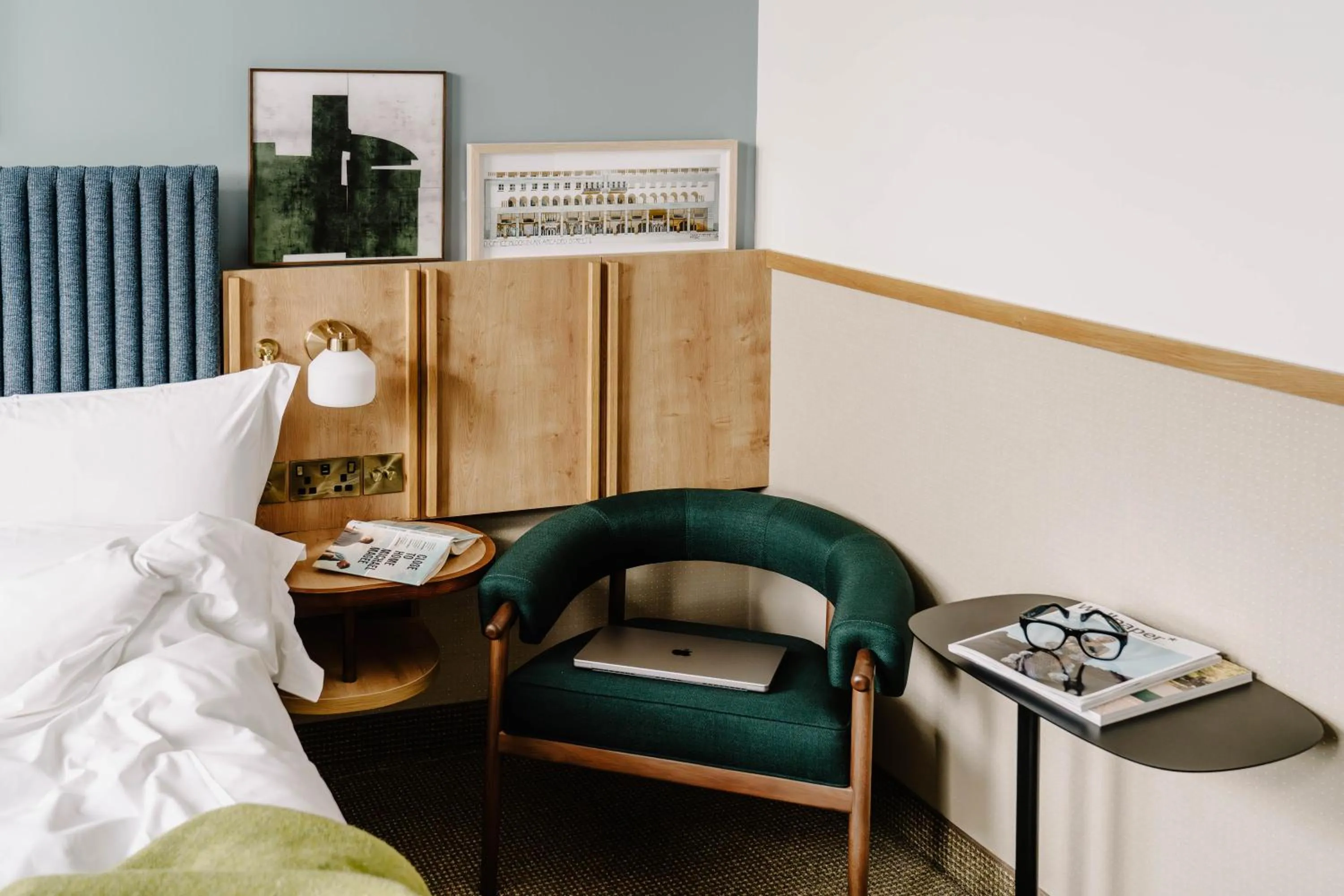 Bedroom, Bed in Club Quarters Hotel London City, London