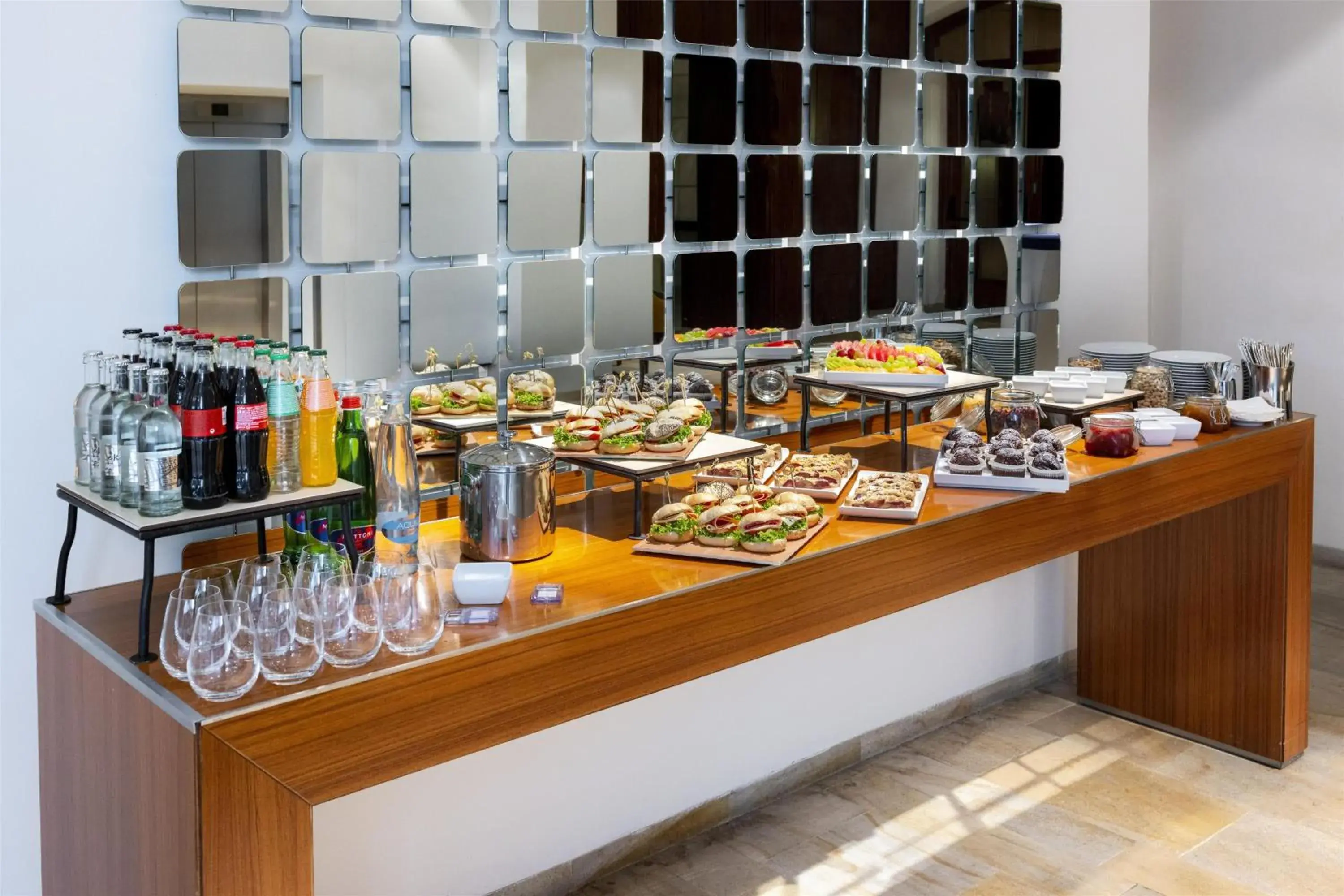 Restaurant/places to eat in NH Collection Prague Carlo IV Restaurant/places to eat in NH Collection Prague Carlo IV