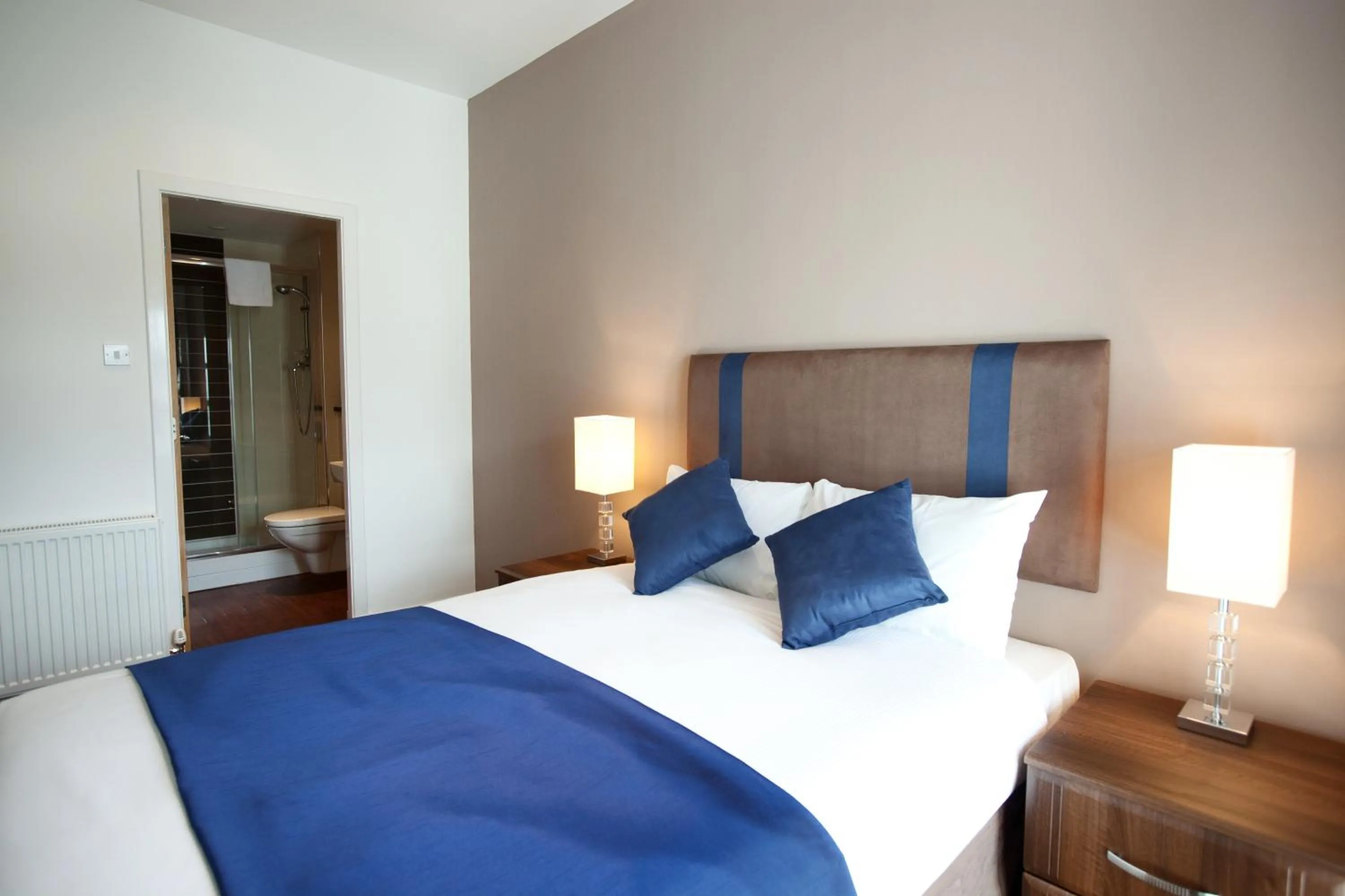 Bed in The Spires Serviced Apartments Glasgow