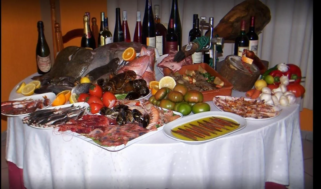 Food and drinks in Hotel Los Arcos