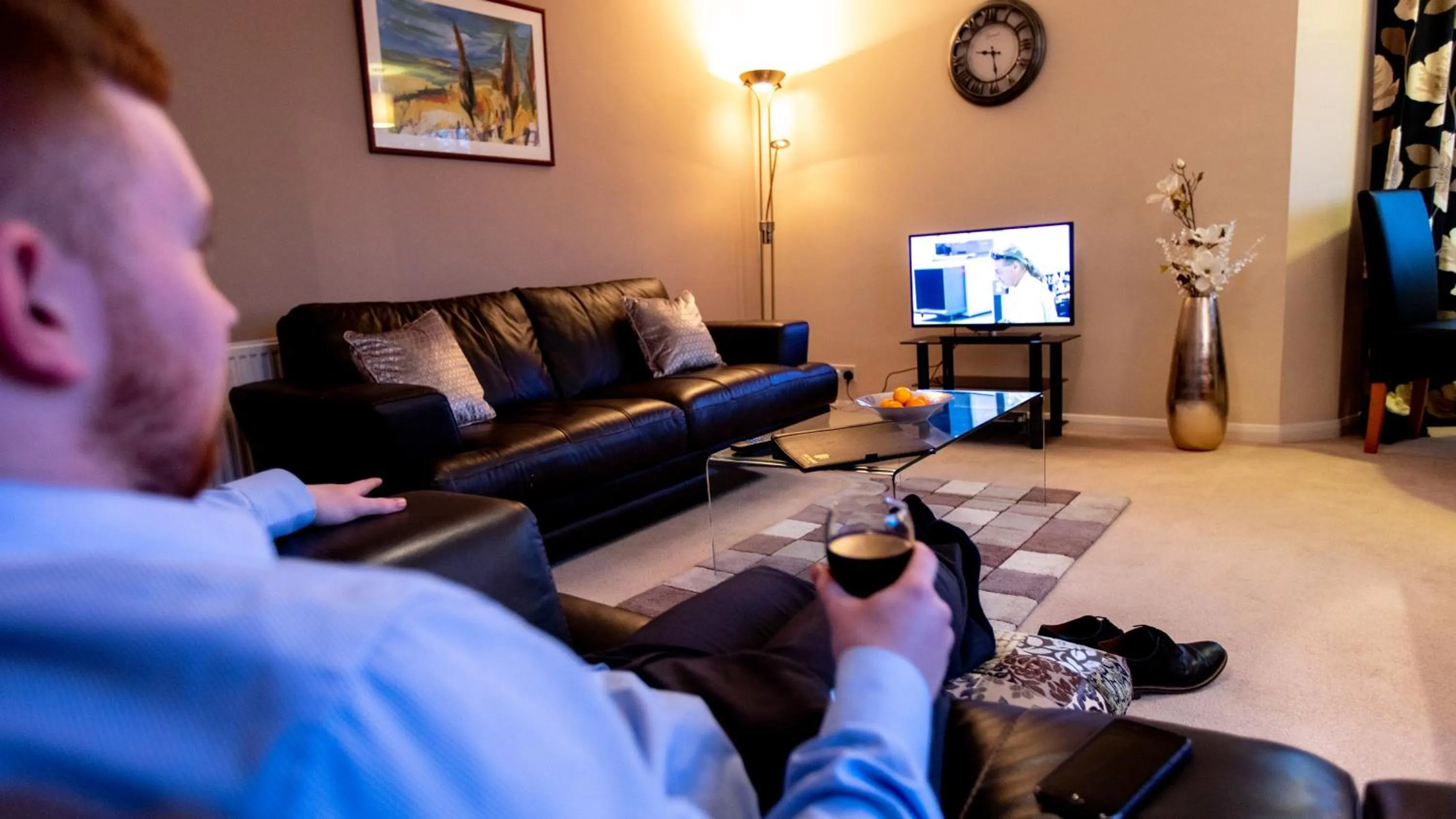 TV and multimedia in The Spires Serviced Apartments Aberdeen