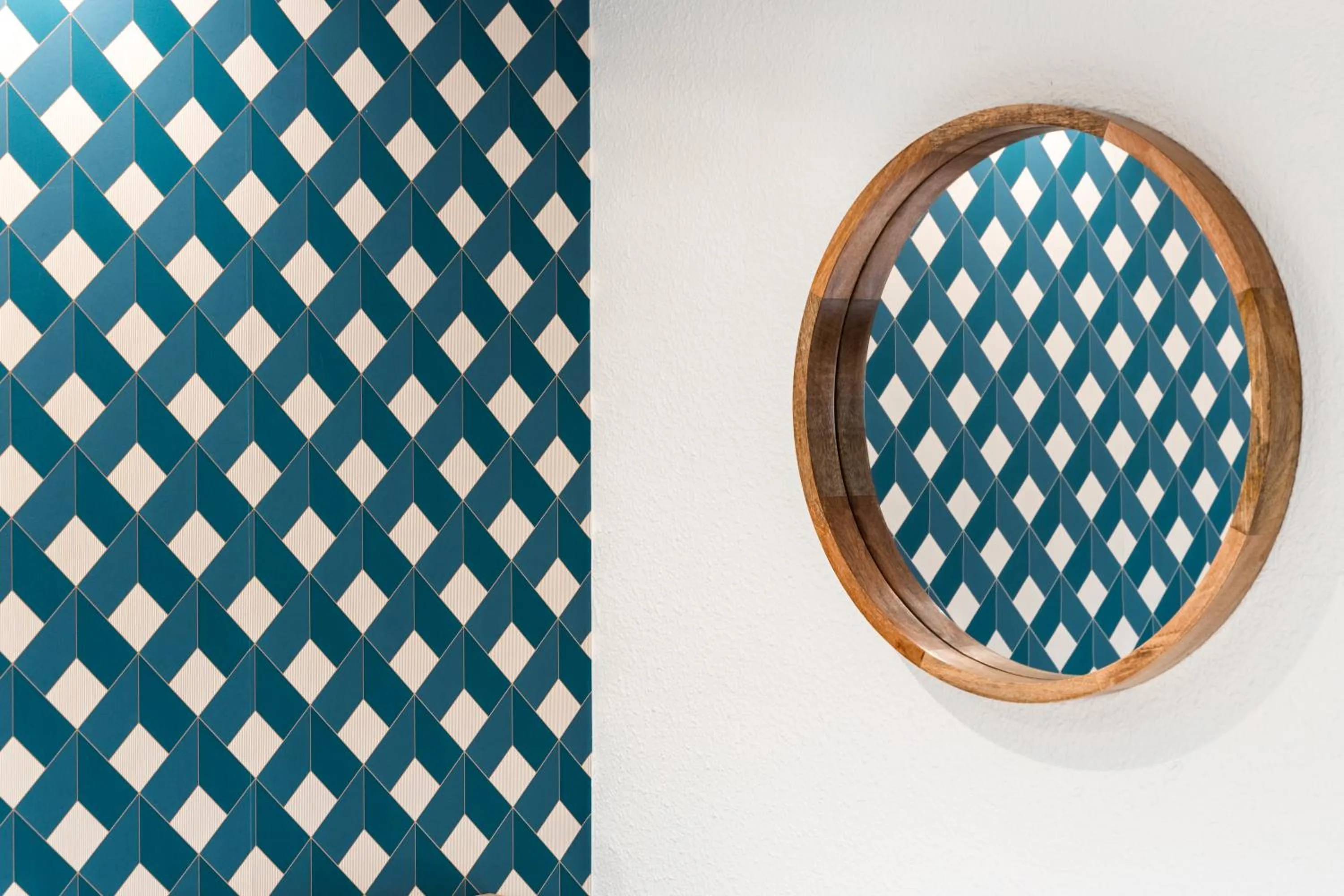 Decorative detail in KYRIAD DIRECT ORLEANS NORD - Cap Saran