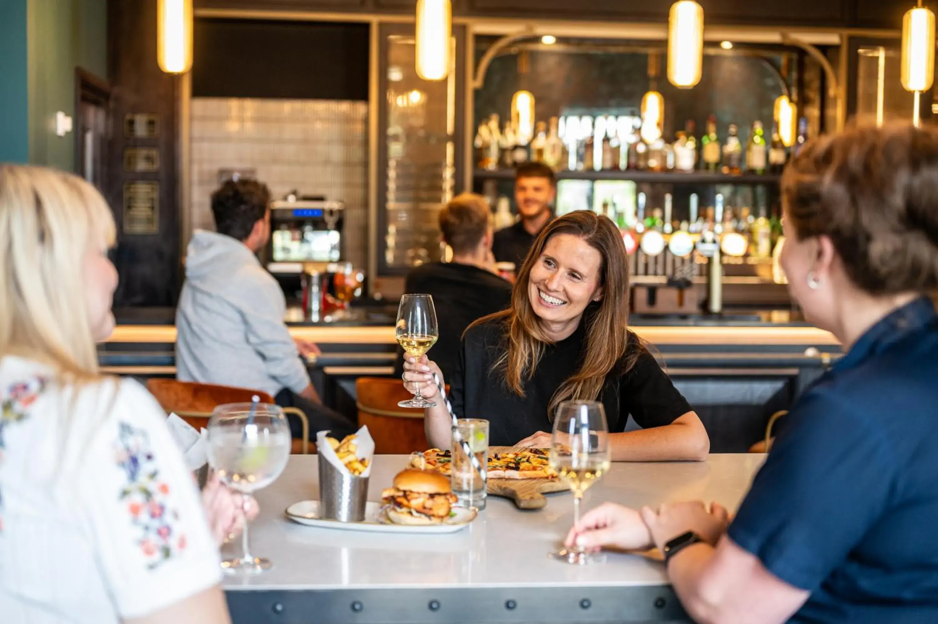 Lounge or bar in Milton Hill House Lounge or bar in Milton Hill House