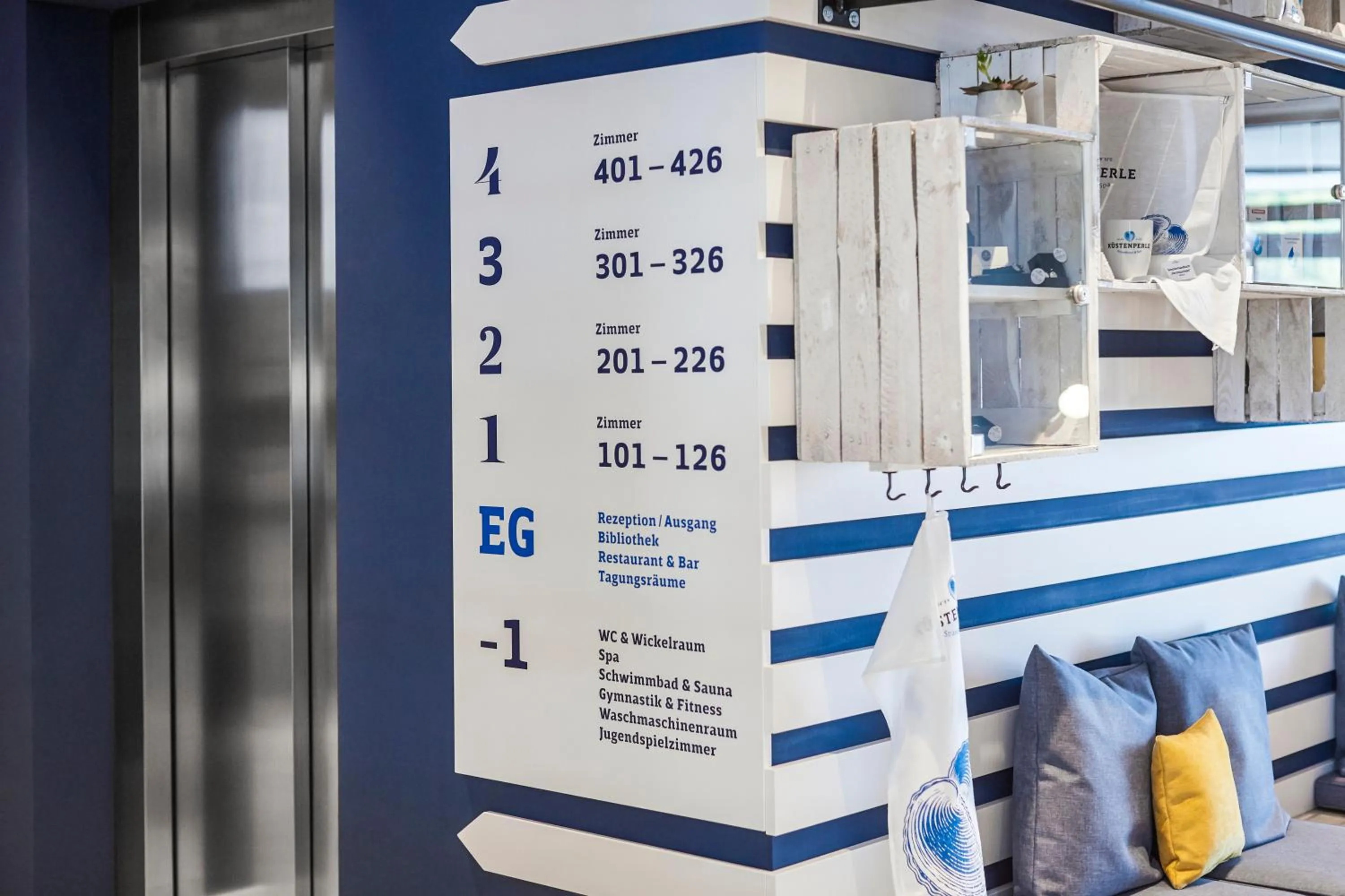 Lobby or reception in Küstenperle Strandhotel & Spa