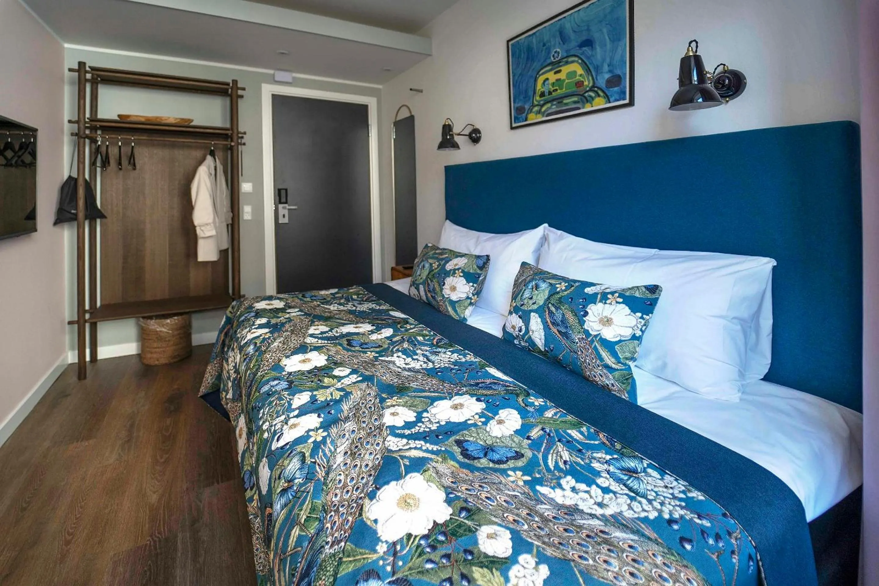 Photo of the whole room, Bed in Motel One Copenhagen