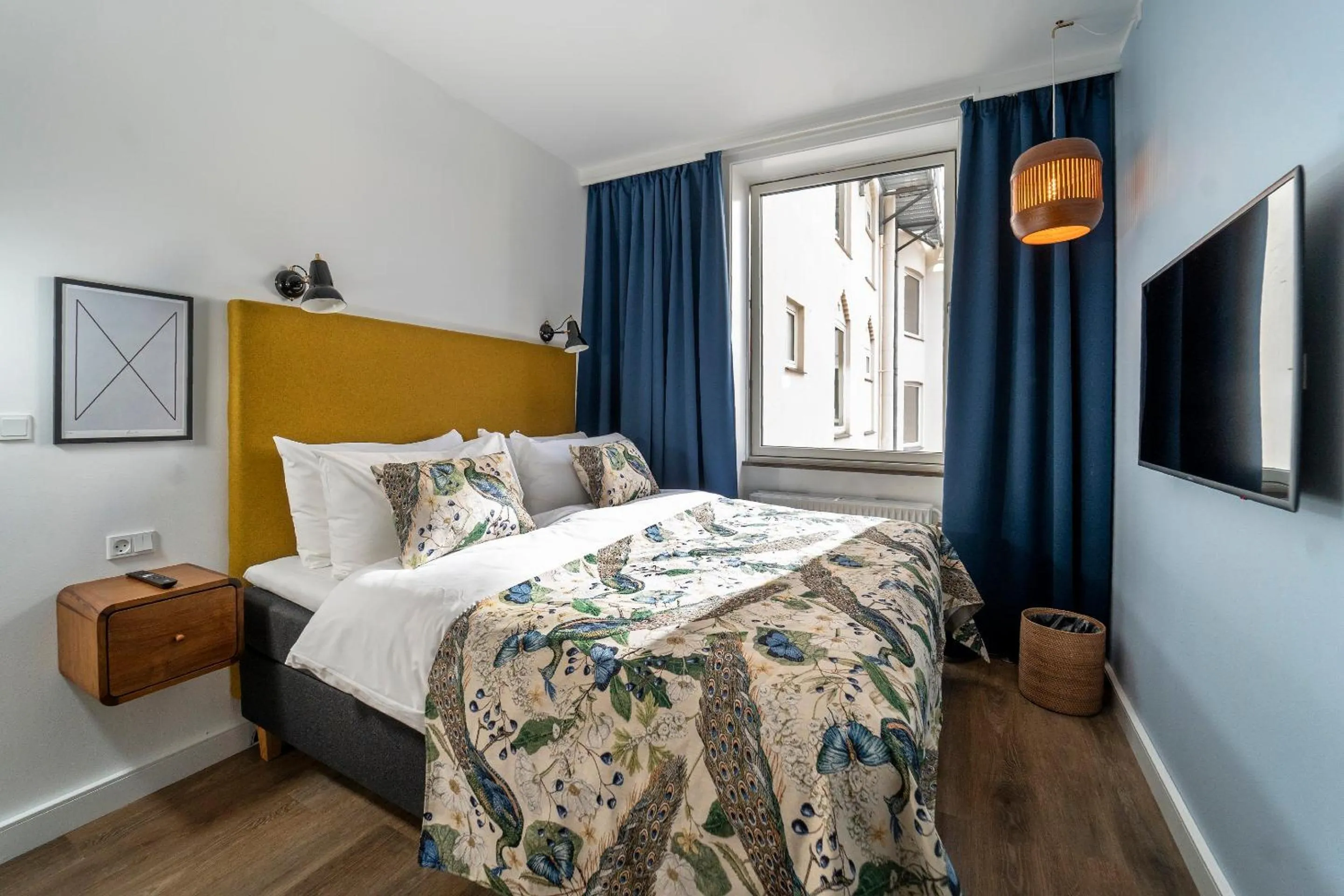 Photo of the whole room, Bed in Motel One Copenhagen